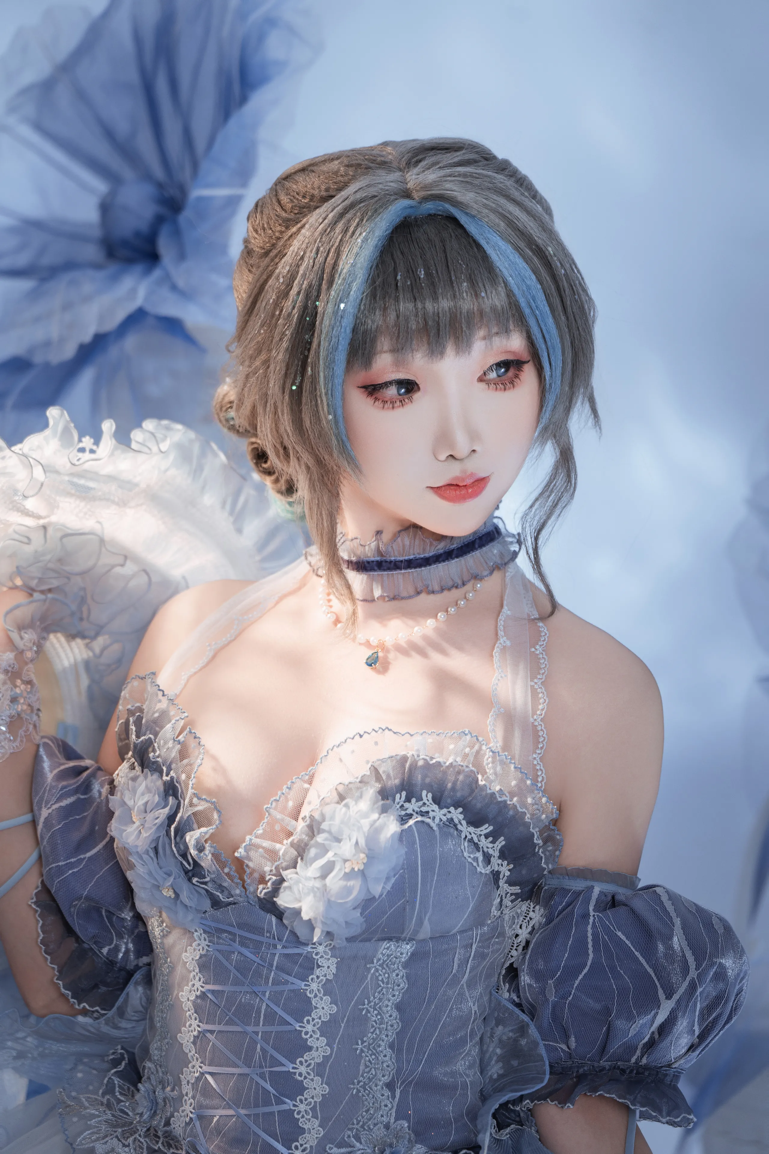 Bánh mì Fairy - Azur Blue Route Cheshire váy