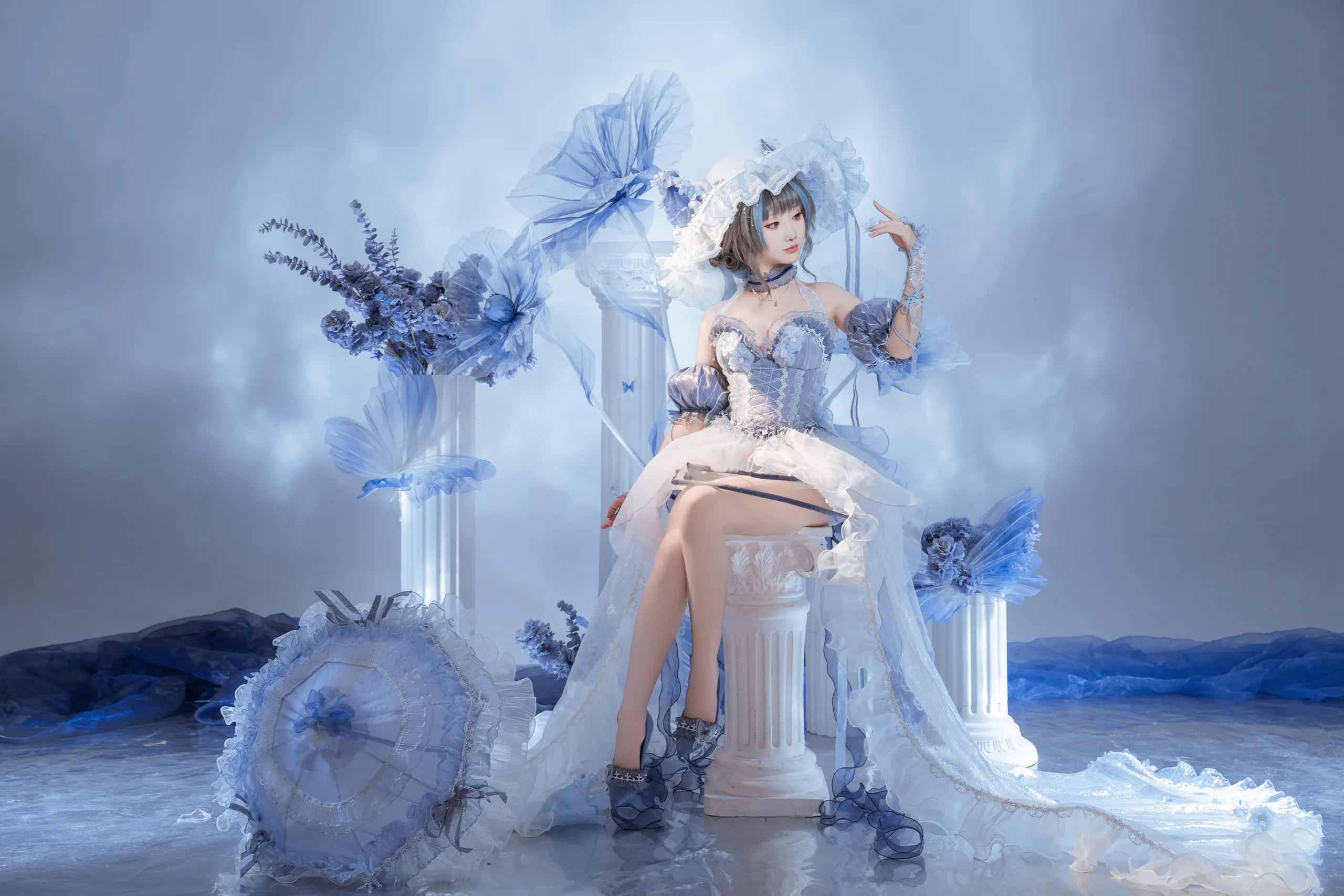 Bánh mì Fairy - Azur Blue Route Cheshire váy