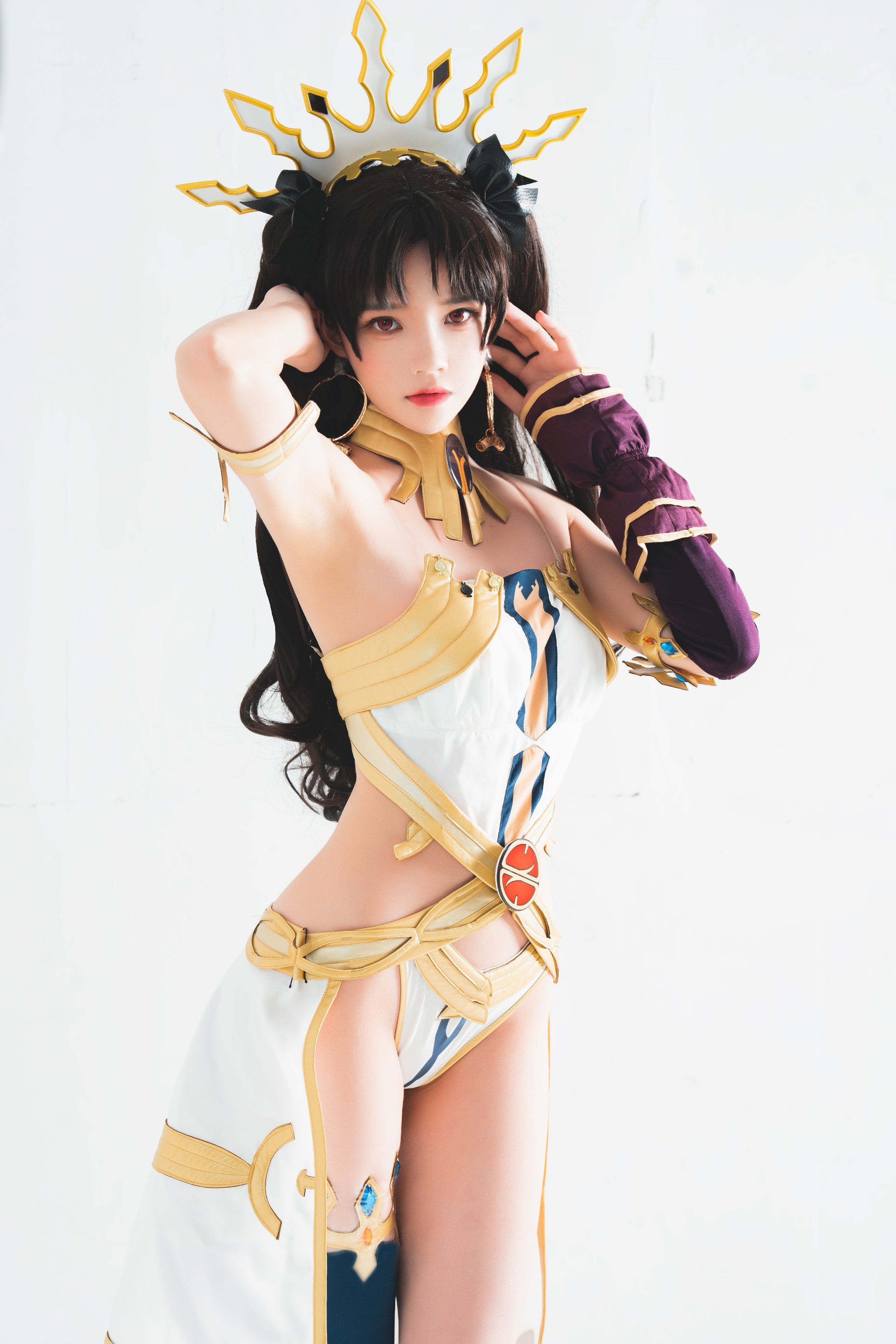 Peach Meow - Gong Lin