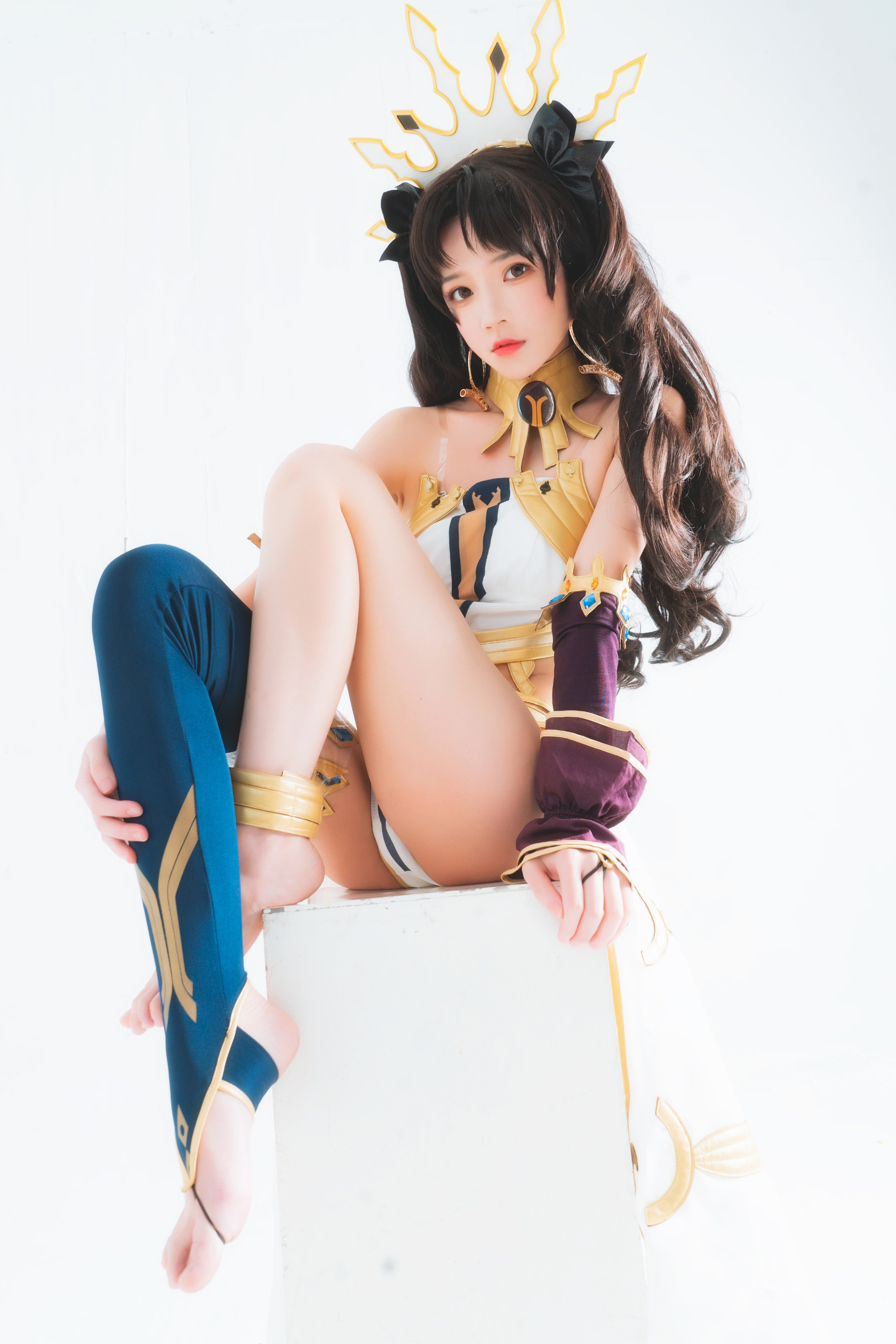 Peach Meow - Gong Lin