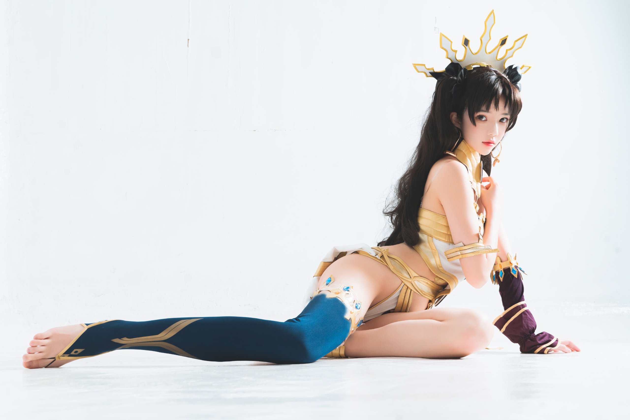 Peach Meow - Gong Lin