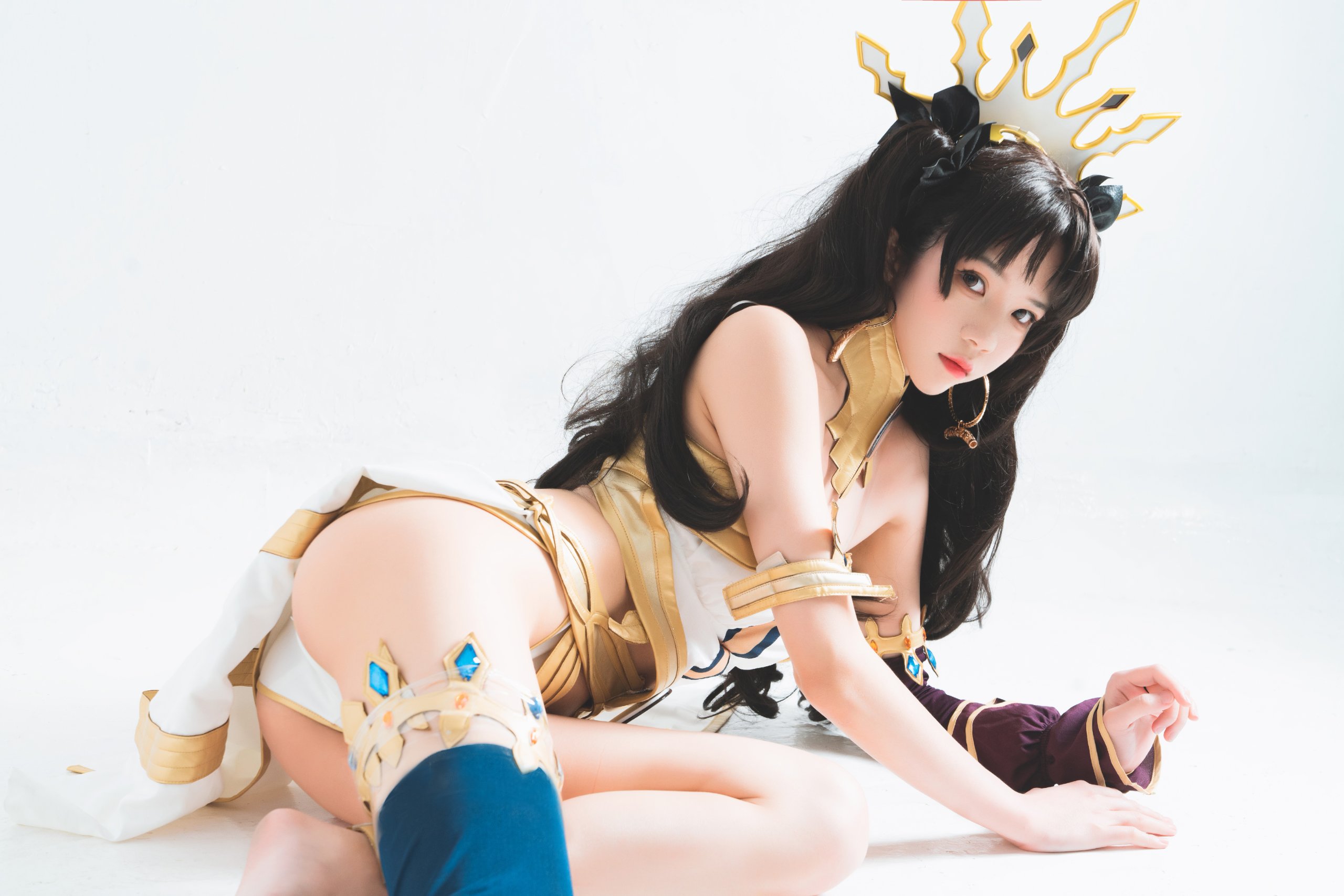 Peach Meow - Gong Lin