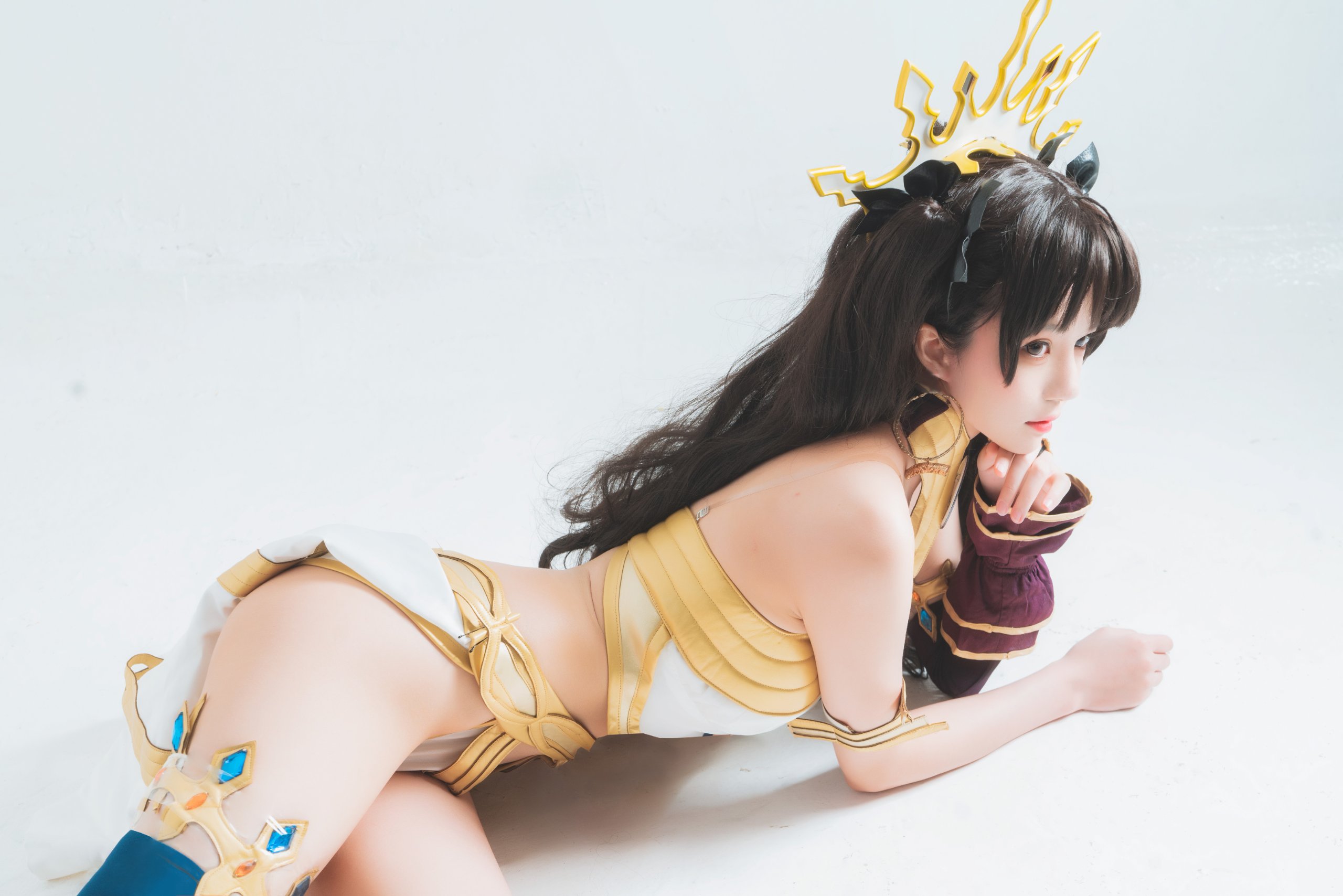 Peach Meow - Gong Lin