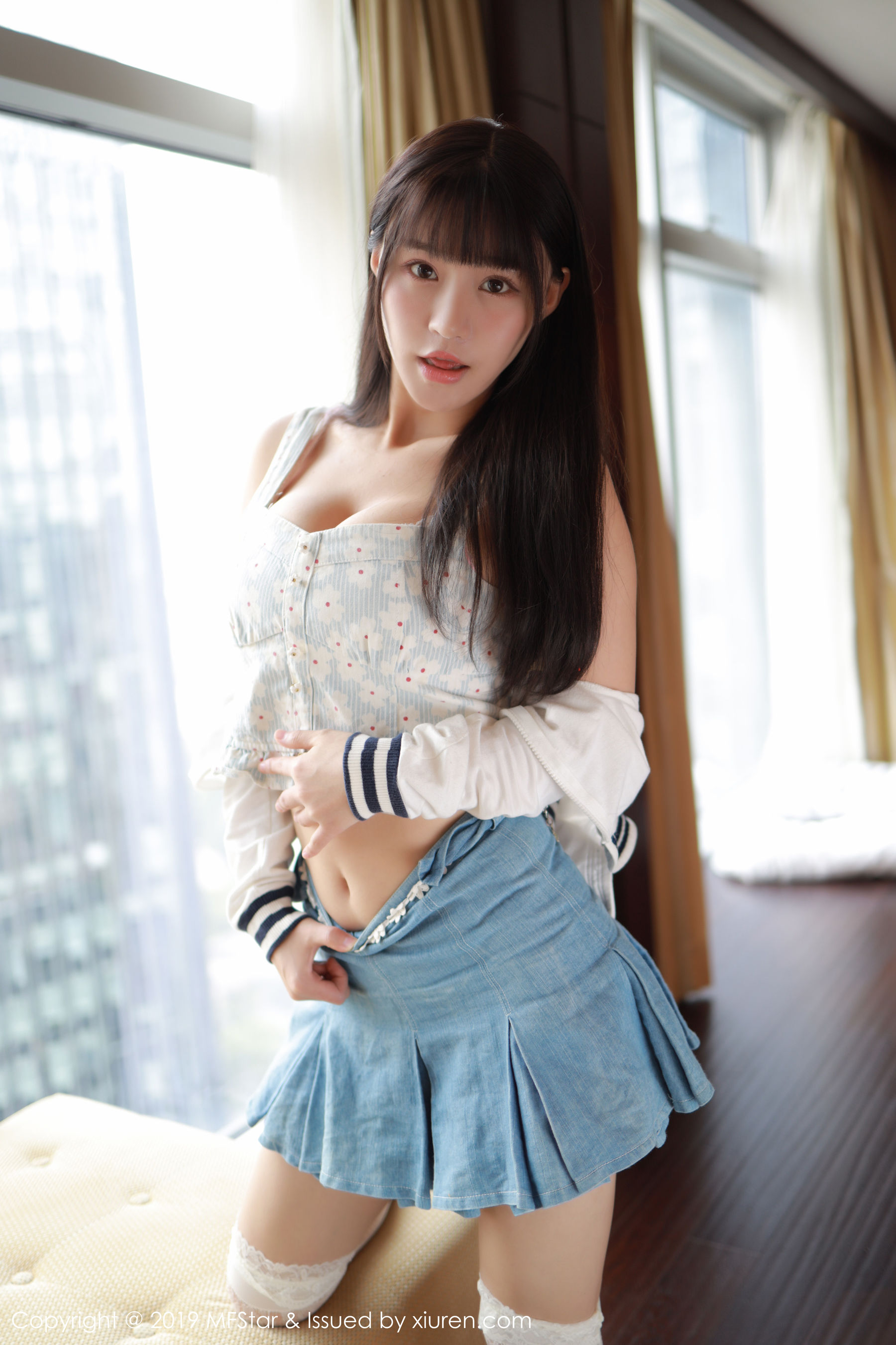 [Zhu Keer] Mfstar Vol.233
