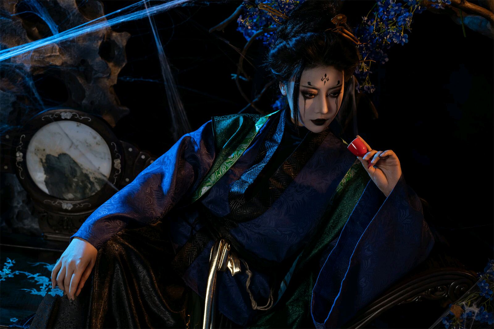 Nai Xijiang Nice - Four Spider Spirit