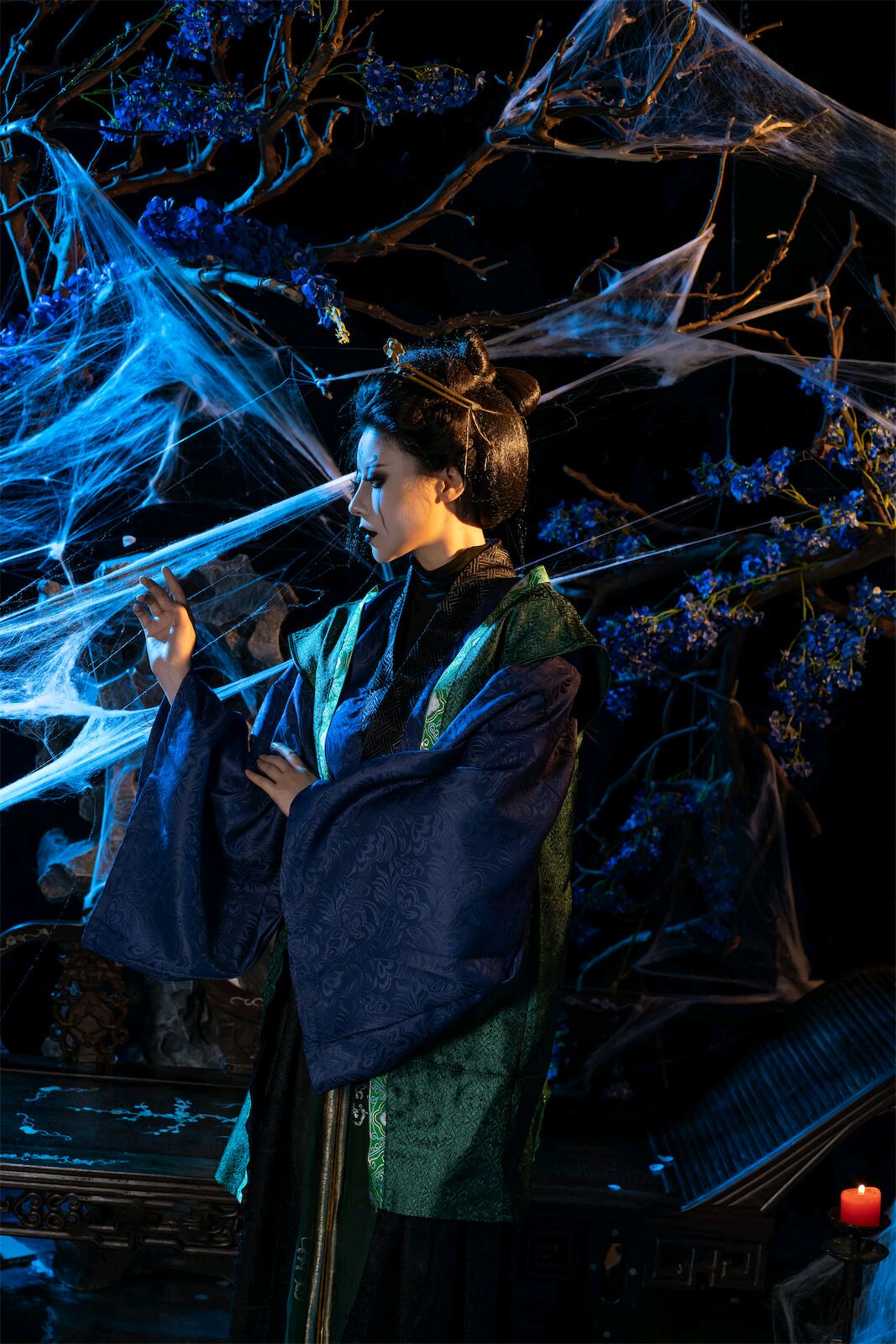 Nai Xijiang Nice - Four Spider Spirit