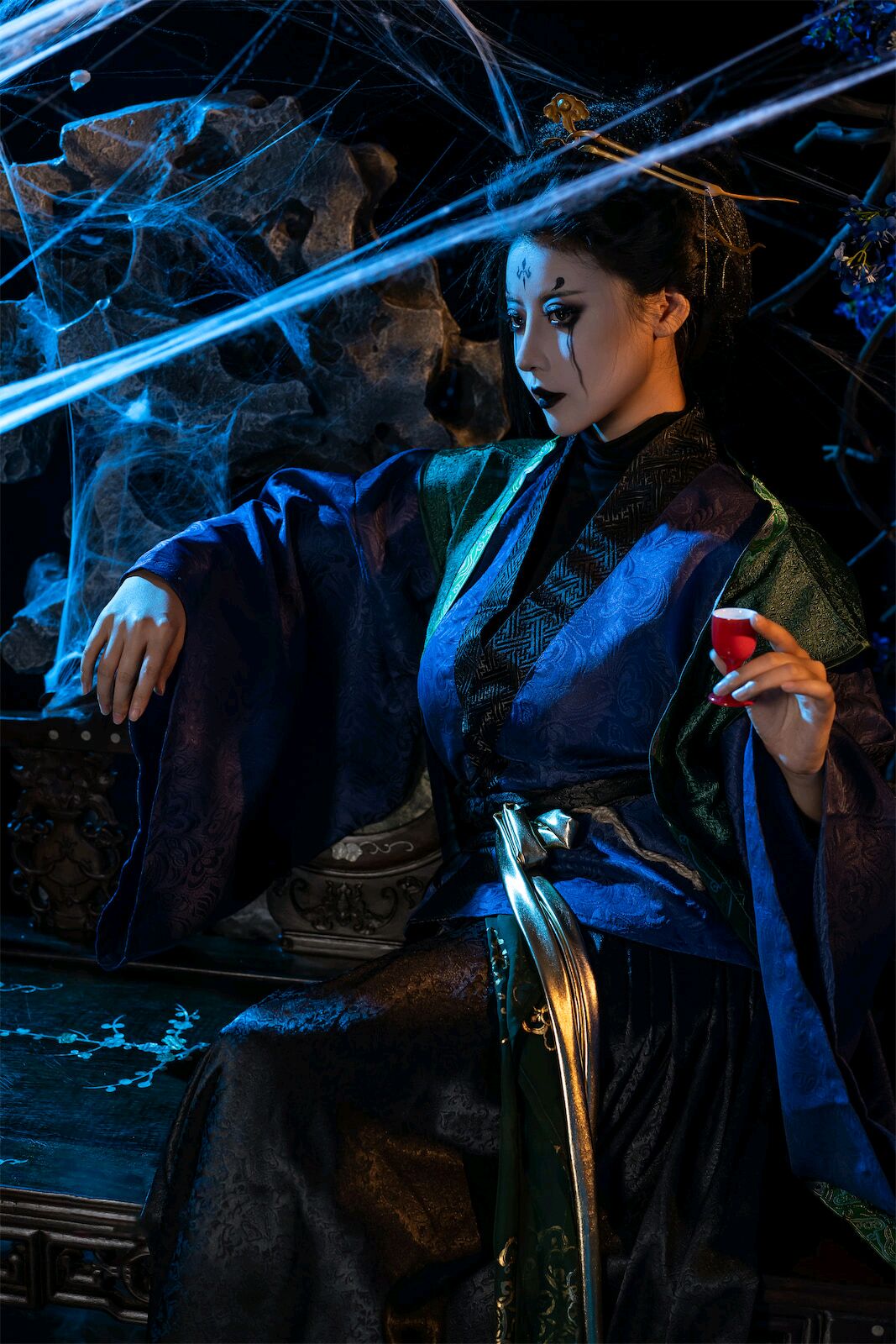 Nai Xijiang Nice - Four Spider Spirit