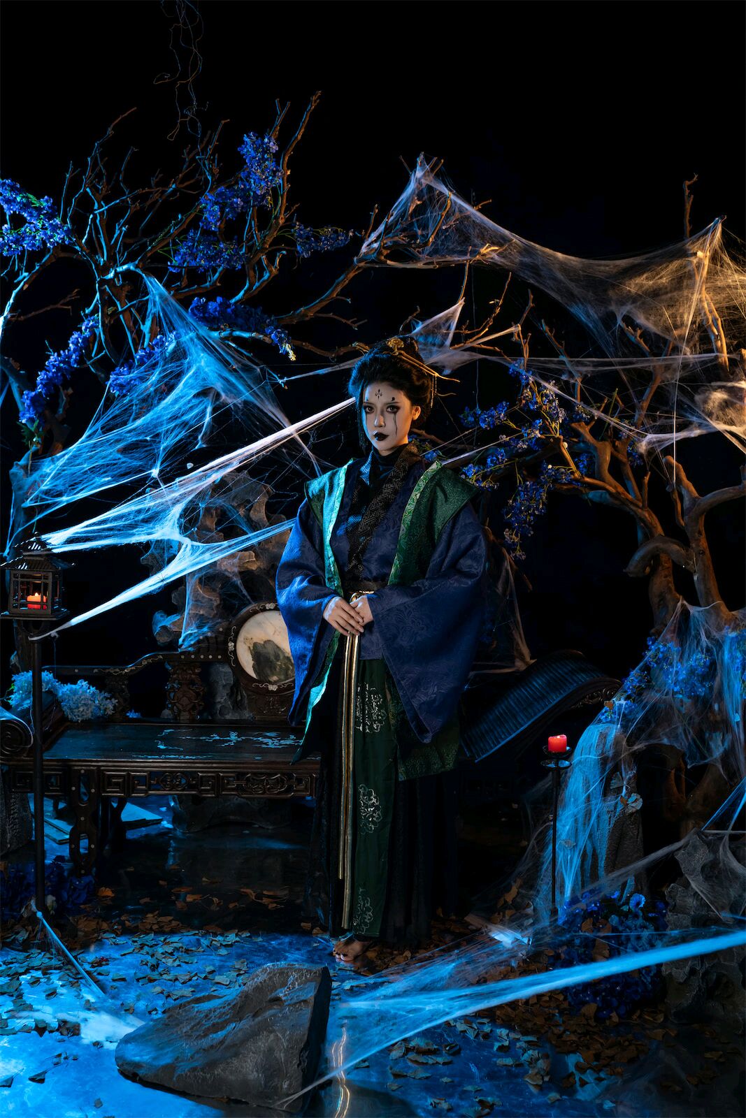 Nai Xijiang Nice - Four Spider Spirit
