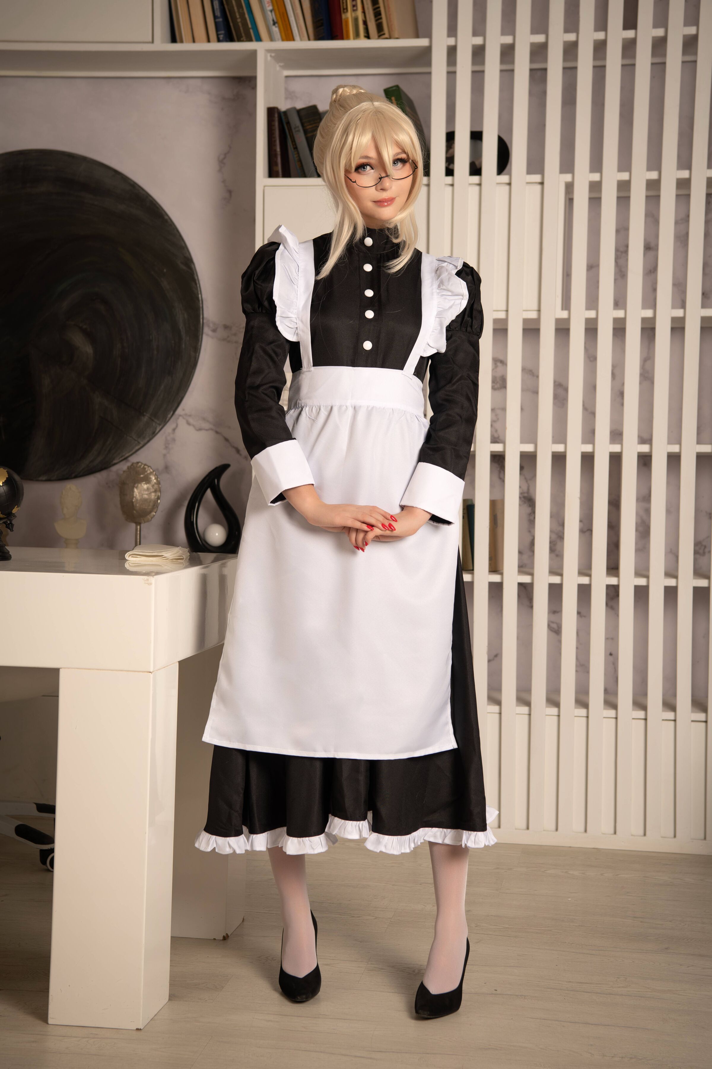 Tsuki Desu - Saber Maid
