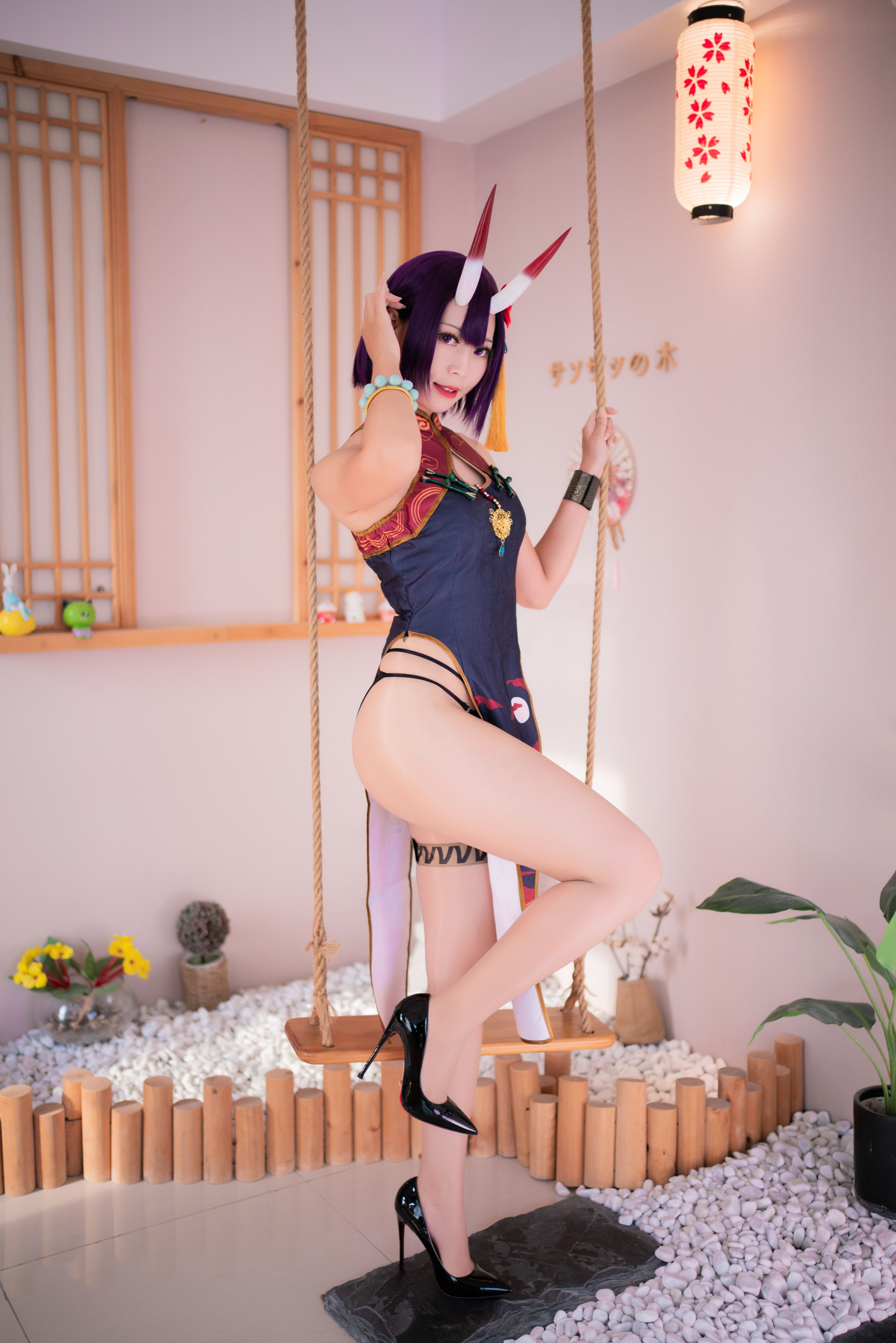 Tiền lạnh số 023 Shuitun High eo Cheongsam