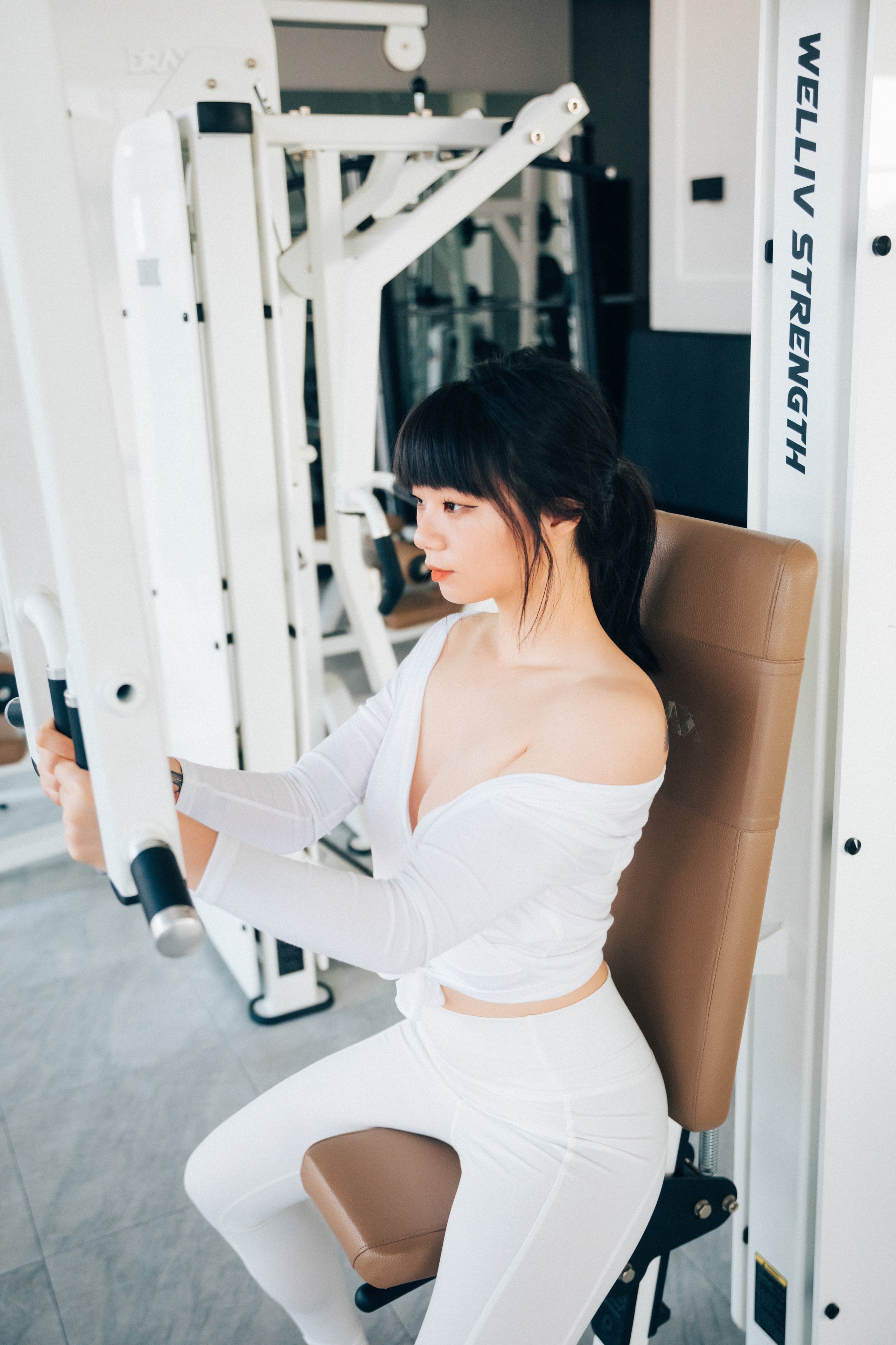 [Loozy] Kissme - Thể hình dải