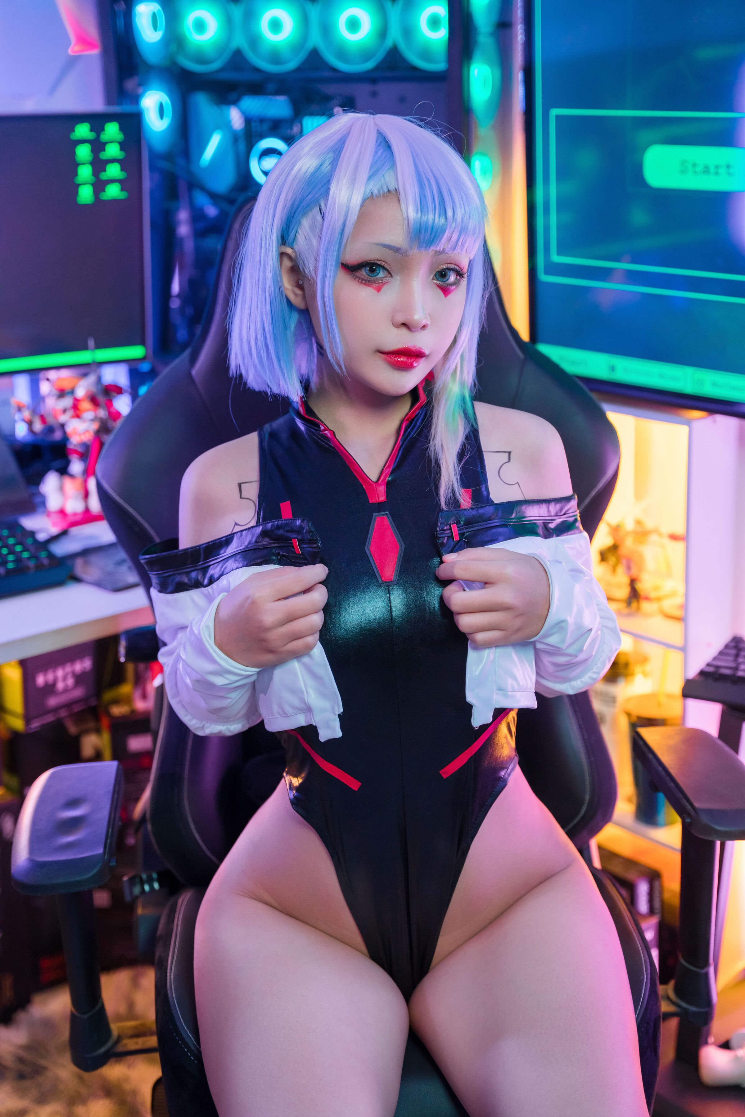 Umeko J - Lucy