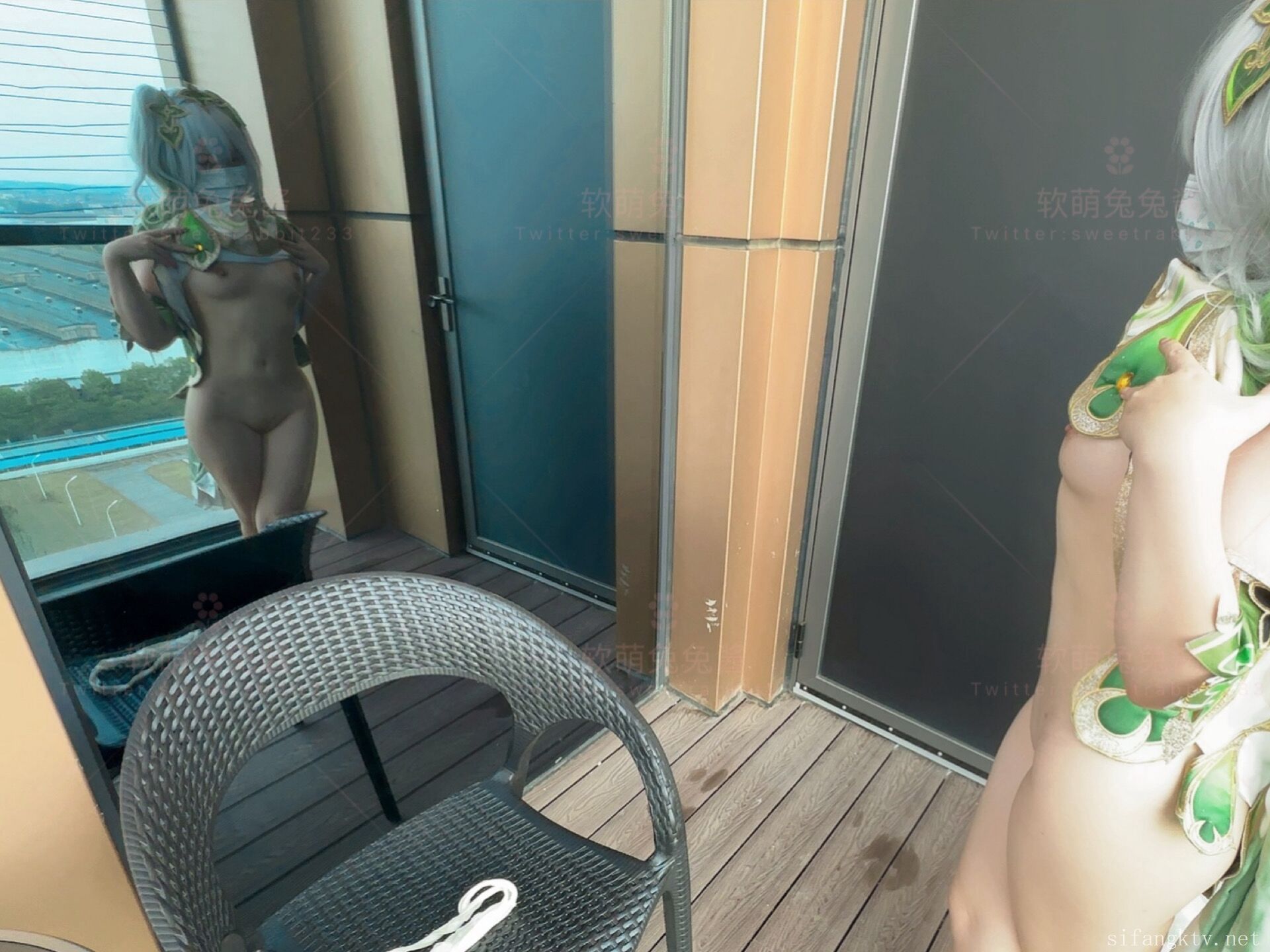 Nước sốt thỏ mềm và dễ thương