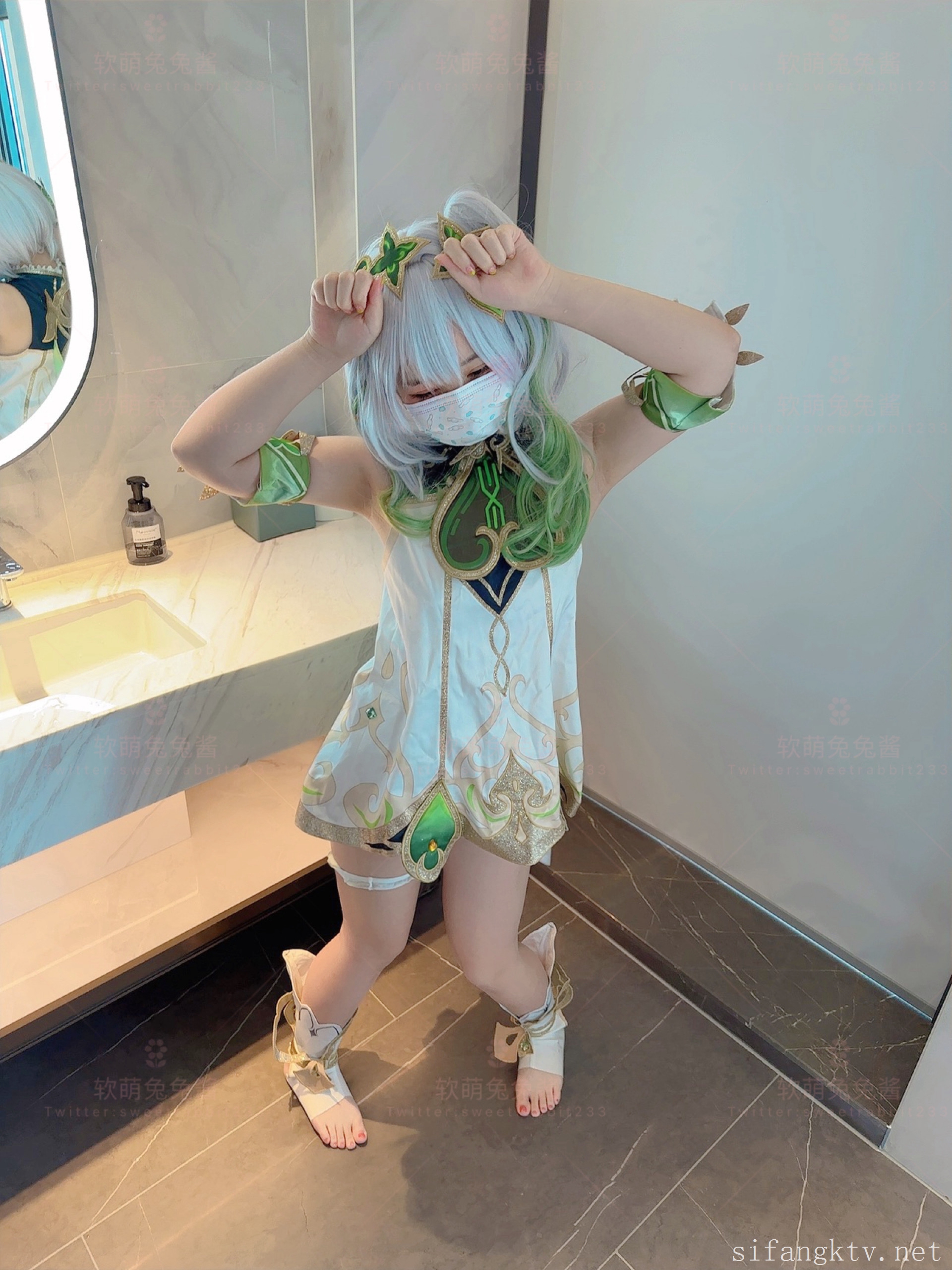 Nước sốt thỏ mềm và dễ thương