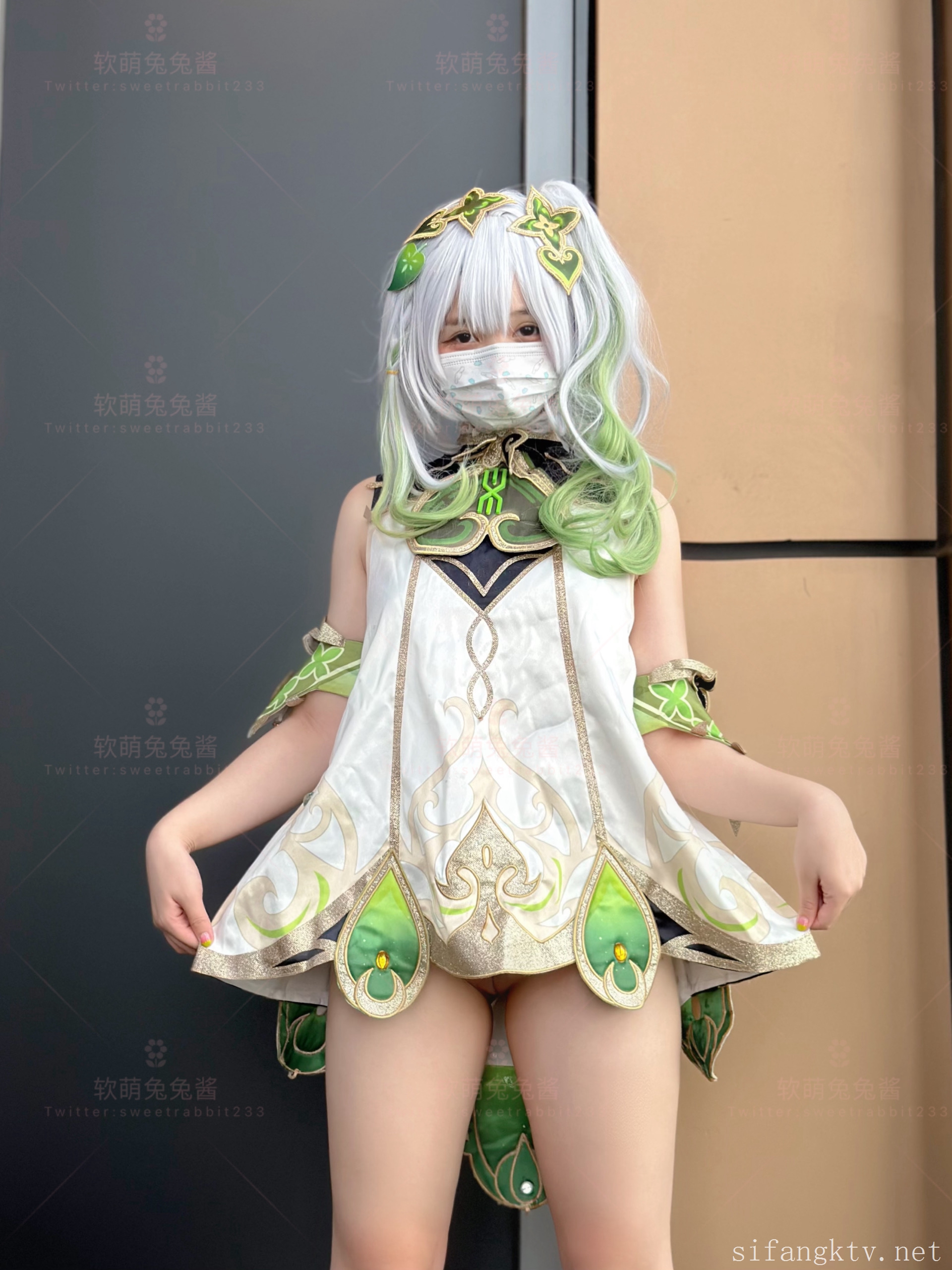 Nước sốt thỏ mềm và dễ thương