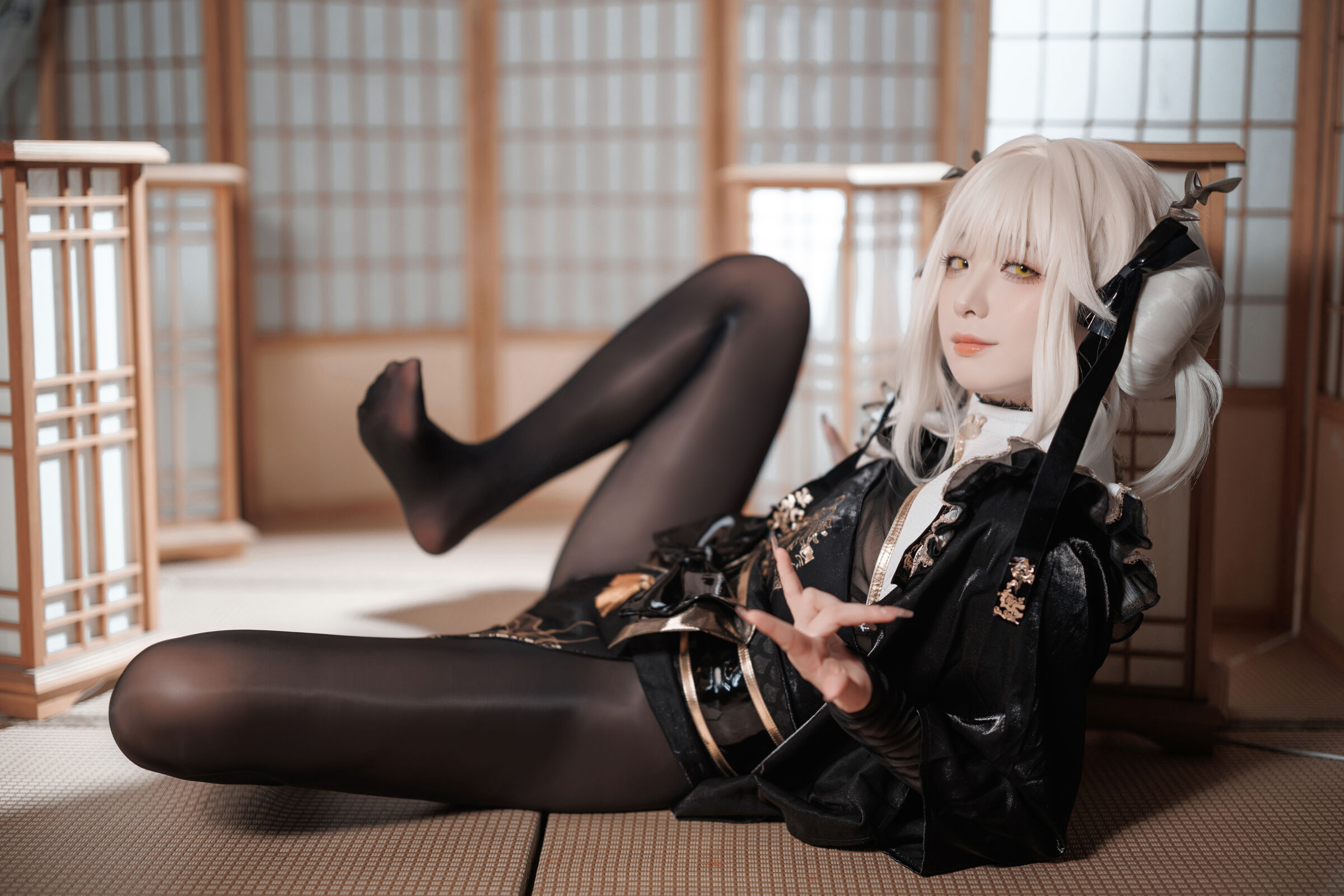 Fengjiang v Nikke White Rabbit Blaner Kimono