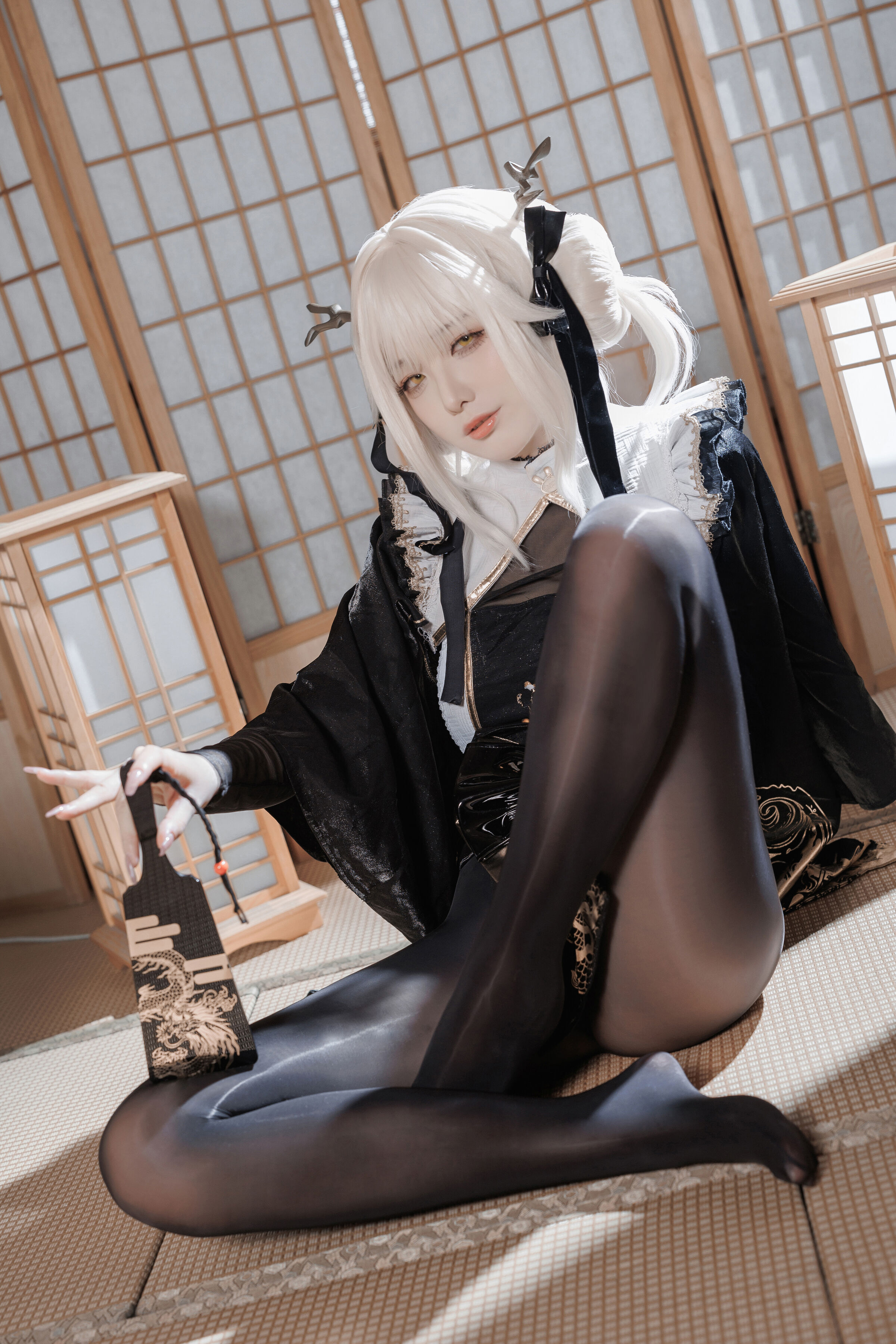 Fengjiang v Nikke White Rabbit Blaner Kimono