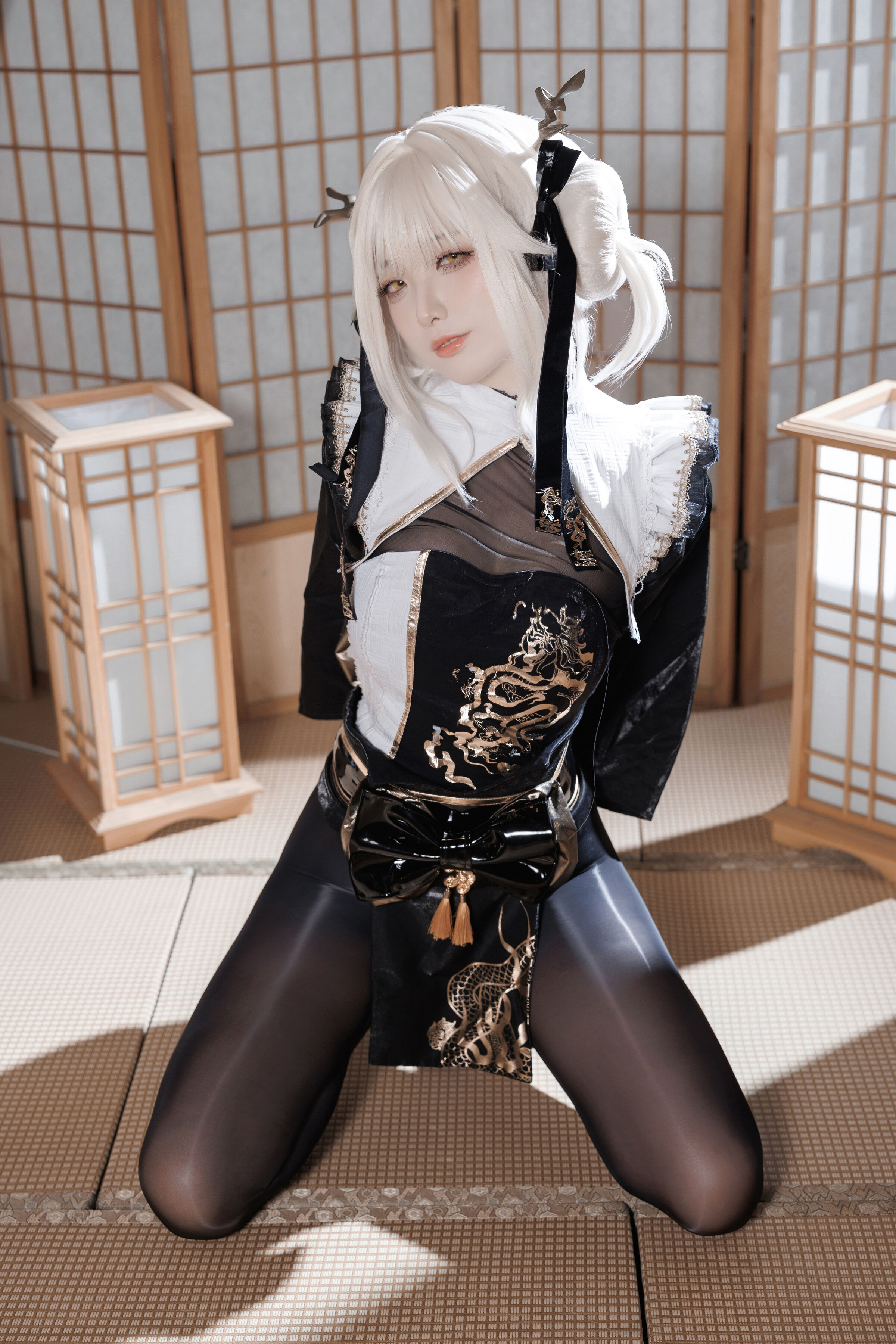 Fengjiang v Nikke White Rabbit Blaner Kimono