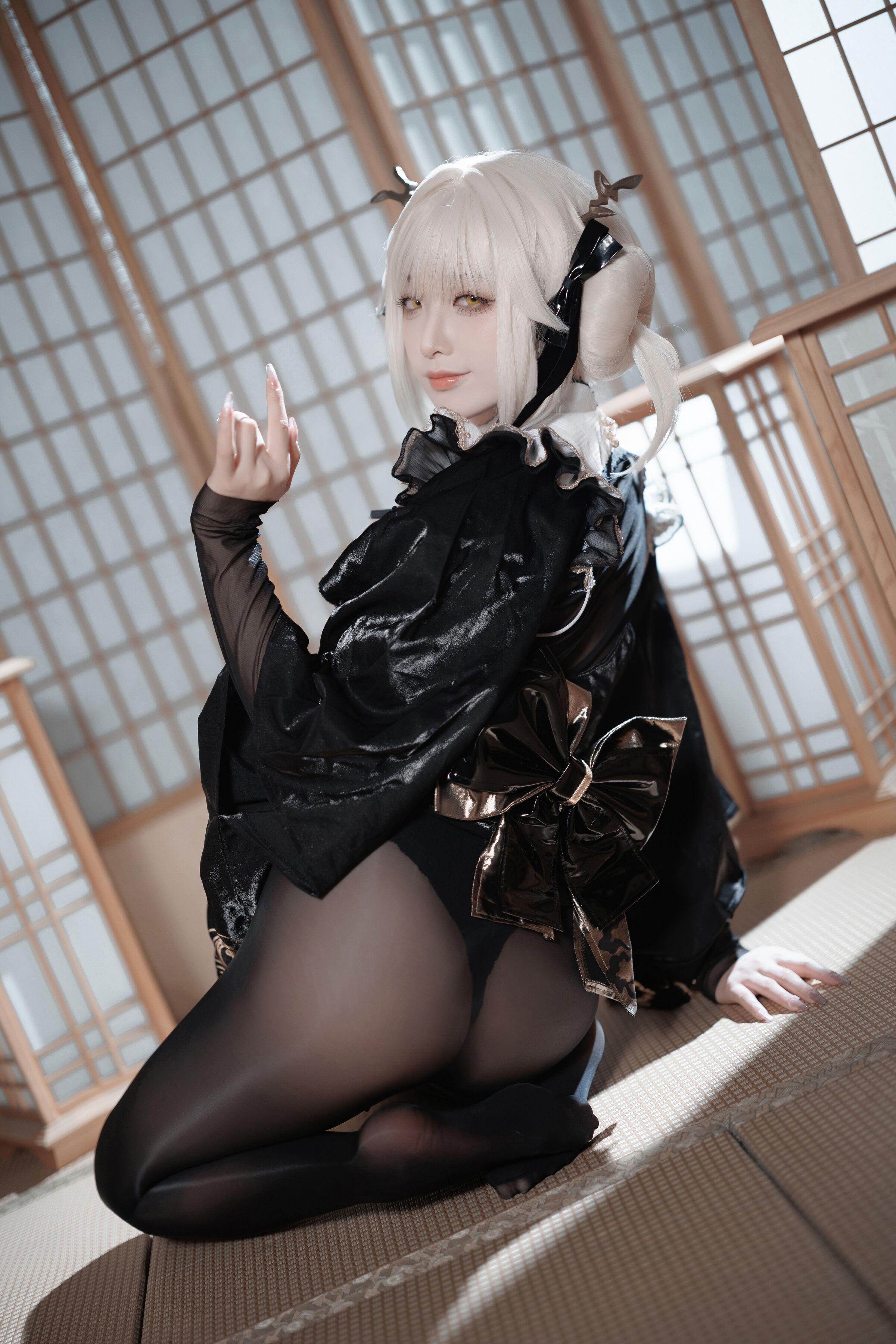 Fengjiang v Nikke White Rabbit Blaner Kimono