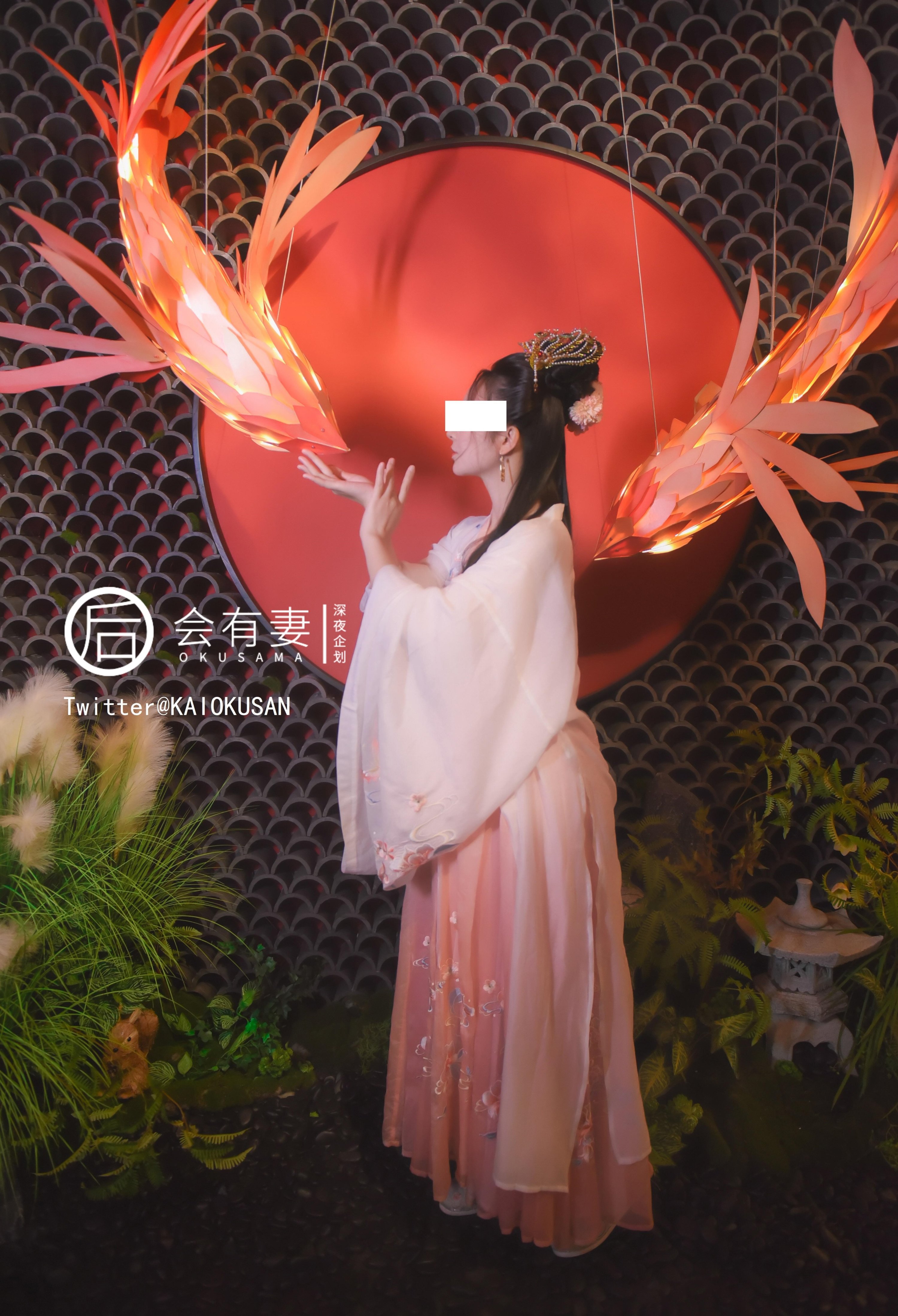 Sẽ có một người vợ - Fairy Chang'e thủ dâm trong sự trống rỗng ở Cung điện Guanghan