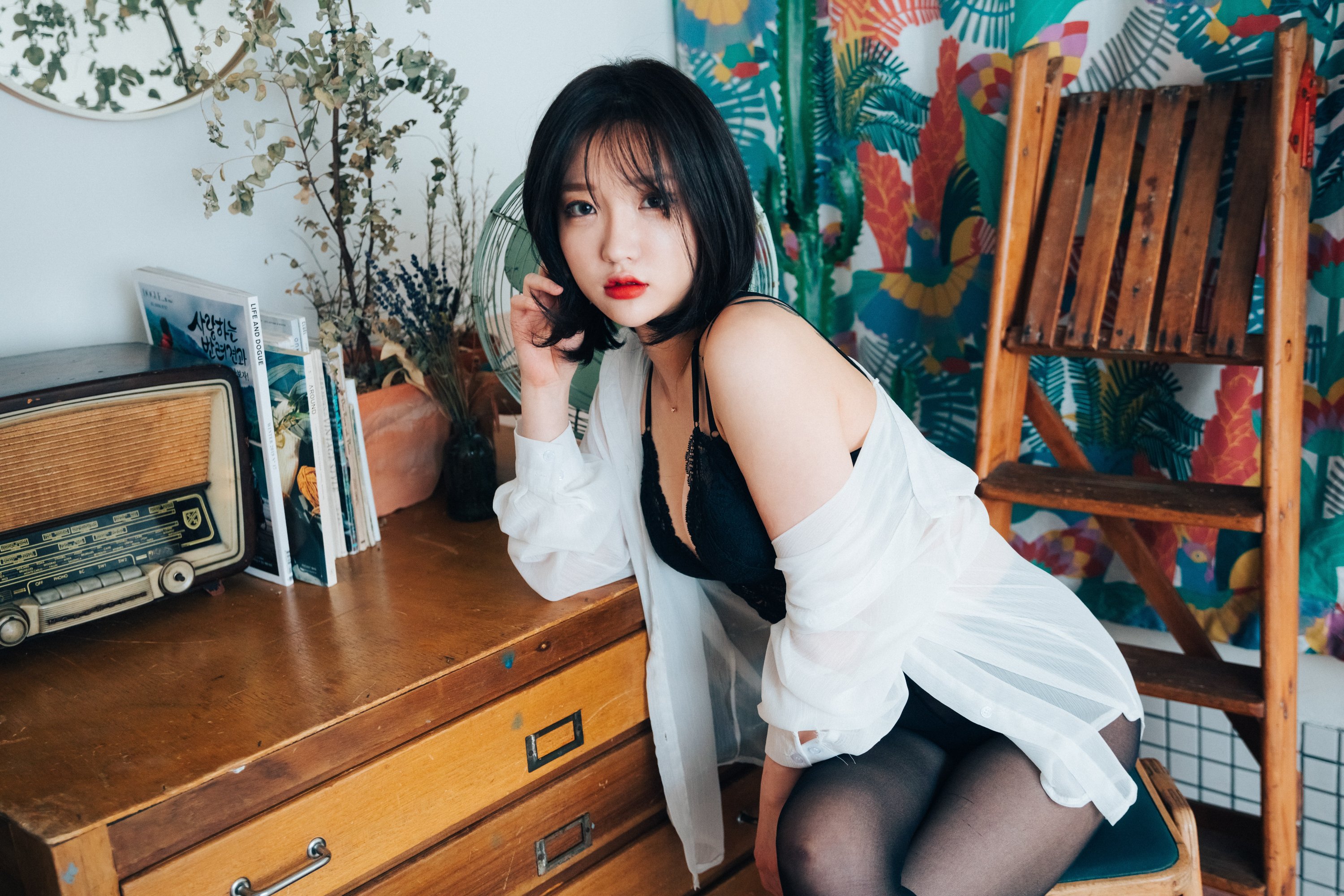 [Loozy] Ye -Eun 손예은 - Vol.1 + 10V của OfficeGirl