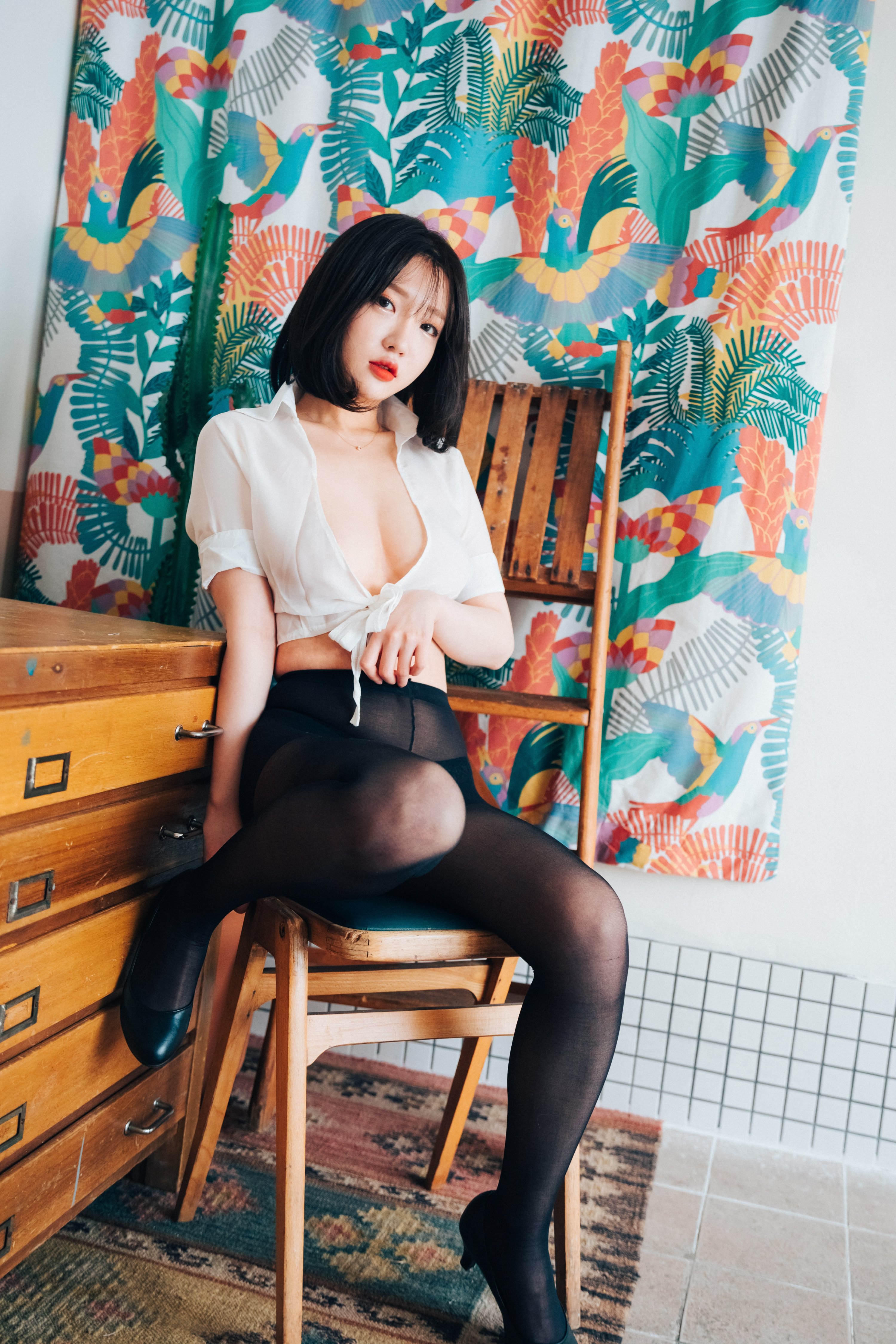 [Loozy] Ye -Eun 손예은 - Vol.1 + 10V của OfficeGirl