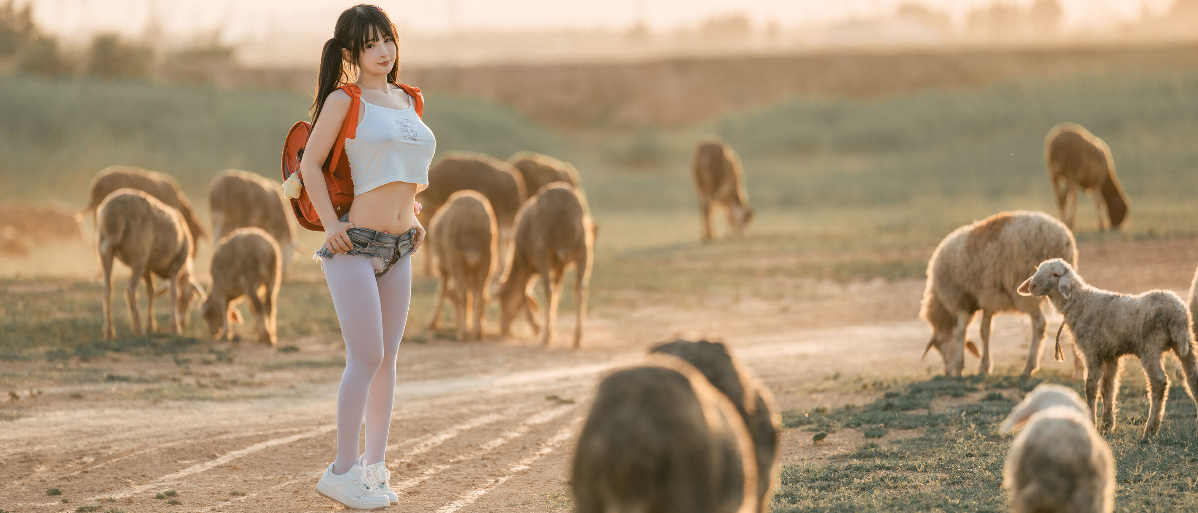 Coser@朜晨 Ningning Vol.054 Gói nhỏ màu đỏ của Ningbao