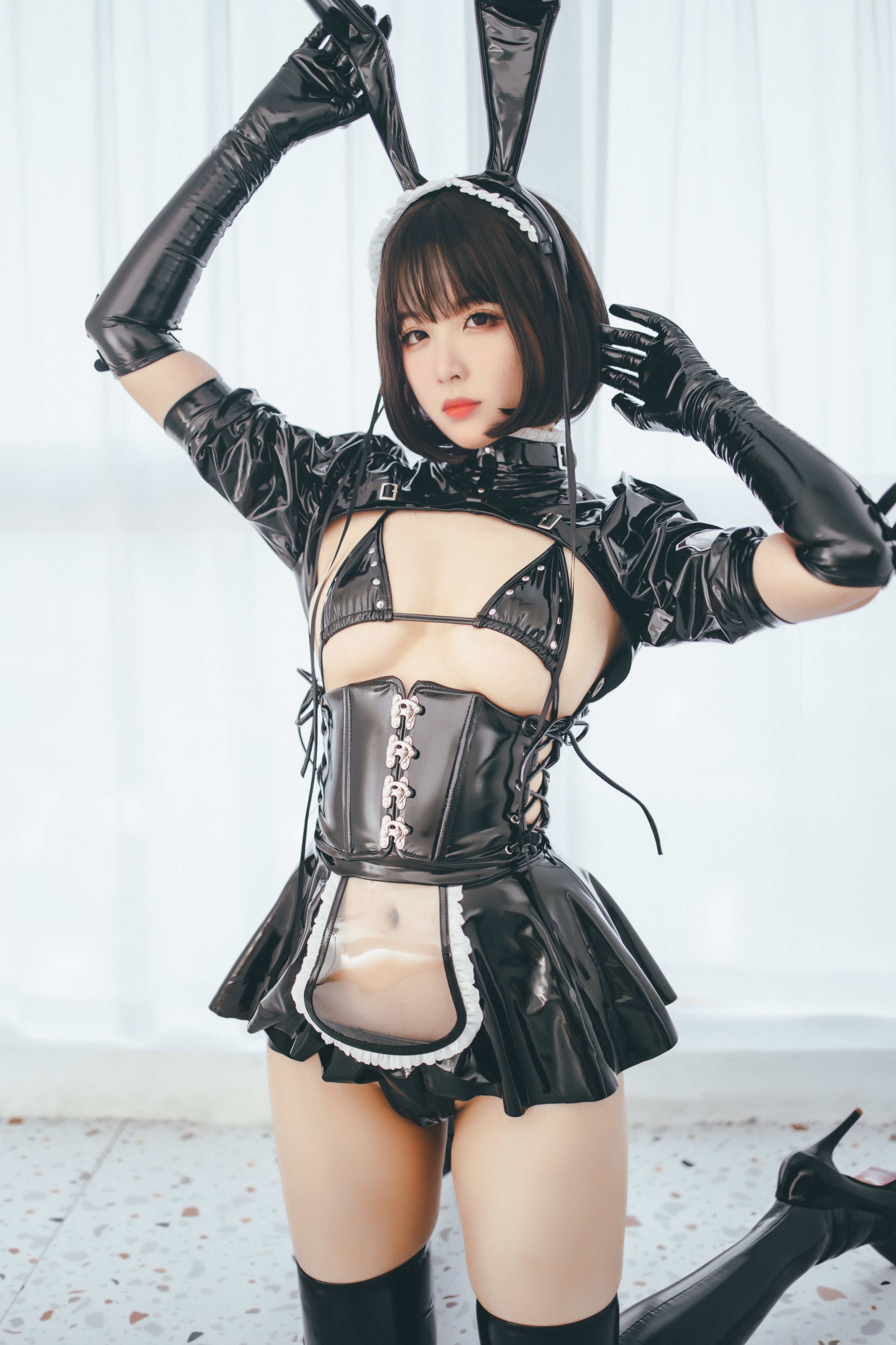Chị gái Xuan Xiao - Bunny Girl Maid