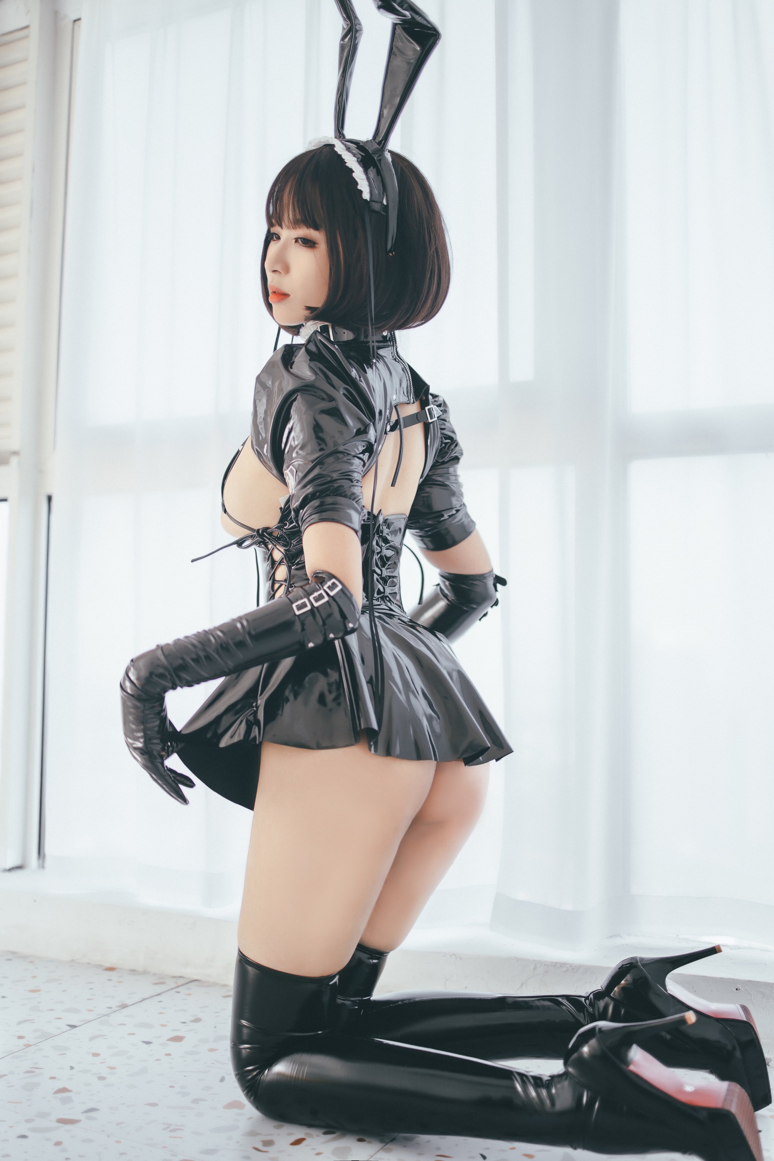 Chị gái Xuan Xiao - Bunny Girl Maid