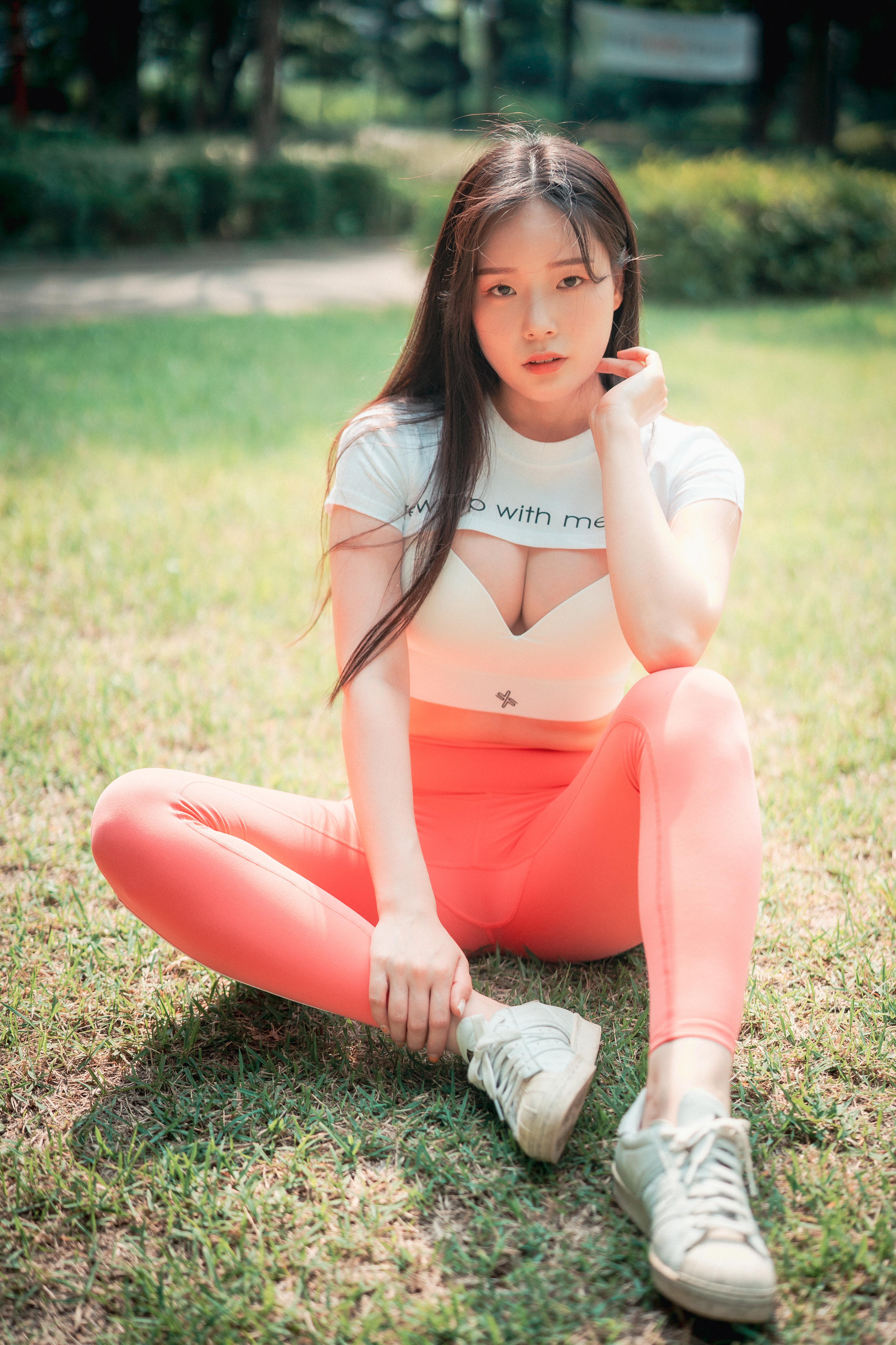 [Djawa] Màu hồng cá hồi lỏng lẻo và chặt chẽ - PIA
