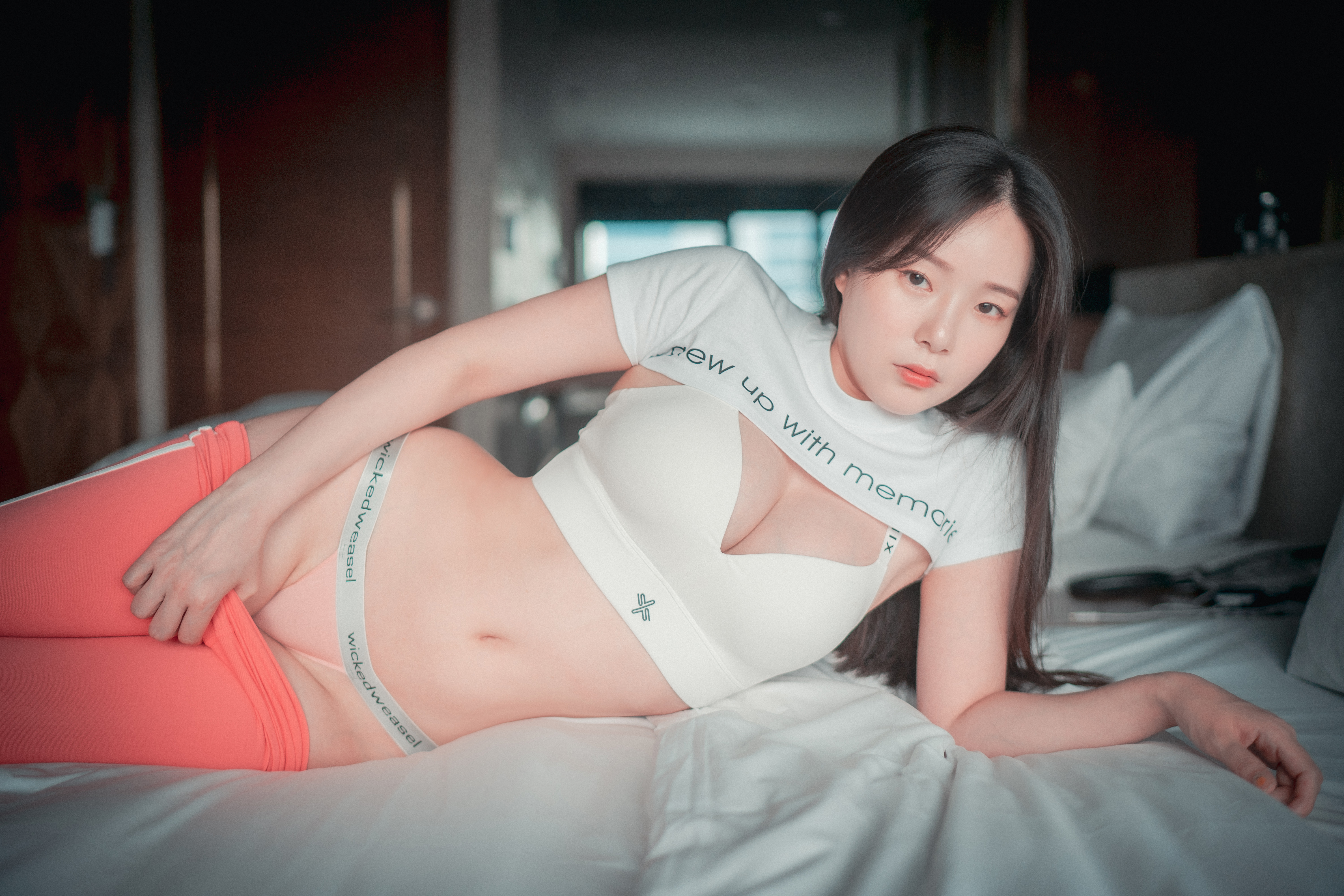[Djawa] Màu hồng cá hồi lỏng lẻo và chặt chẽ - PIA