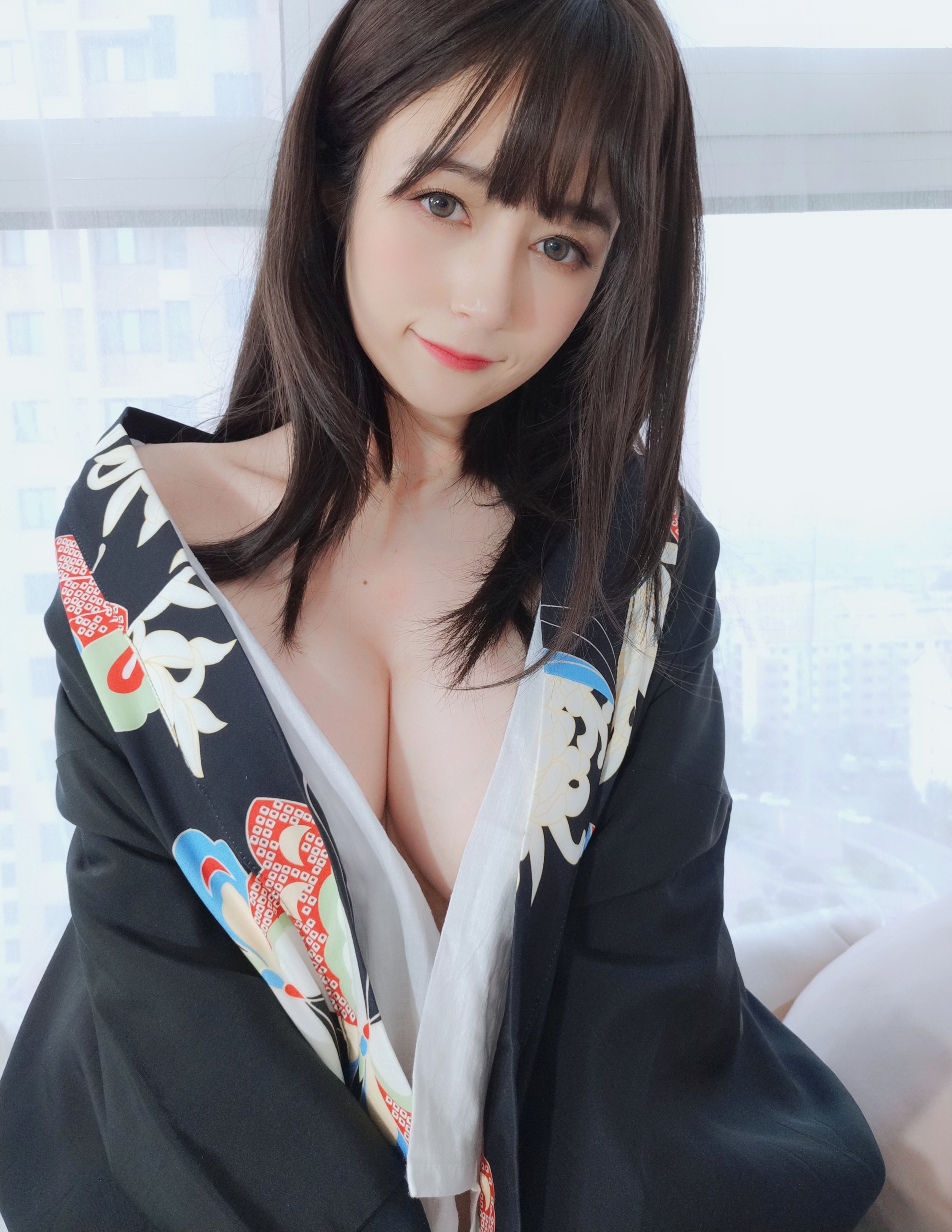 Bạc 81 - Bí mật dưới kimono + 2V