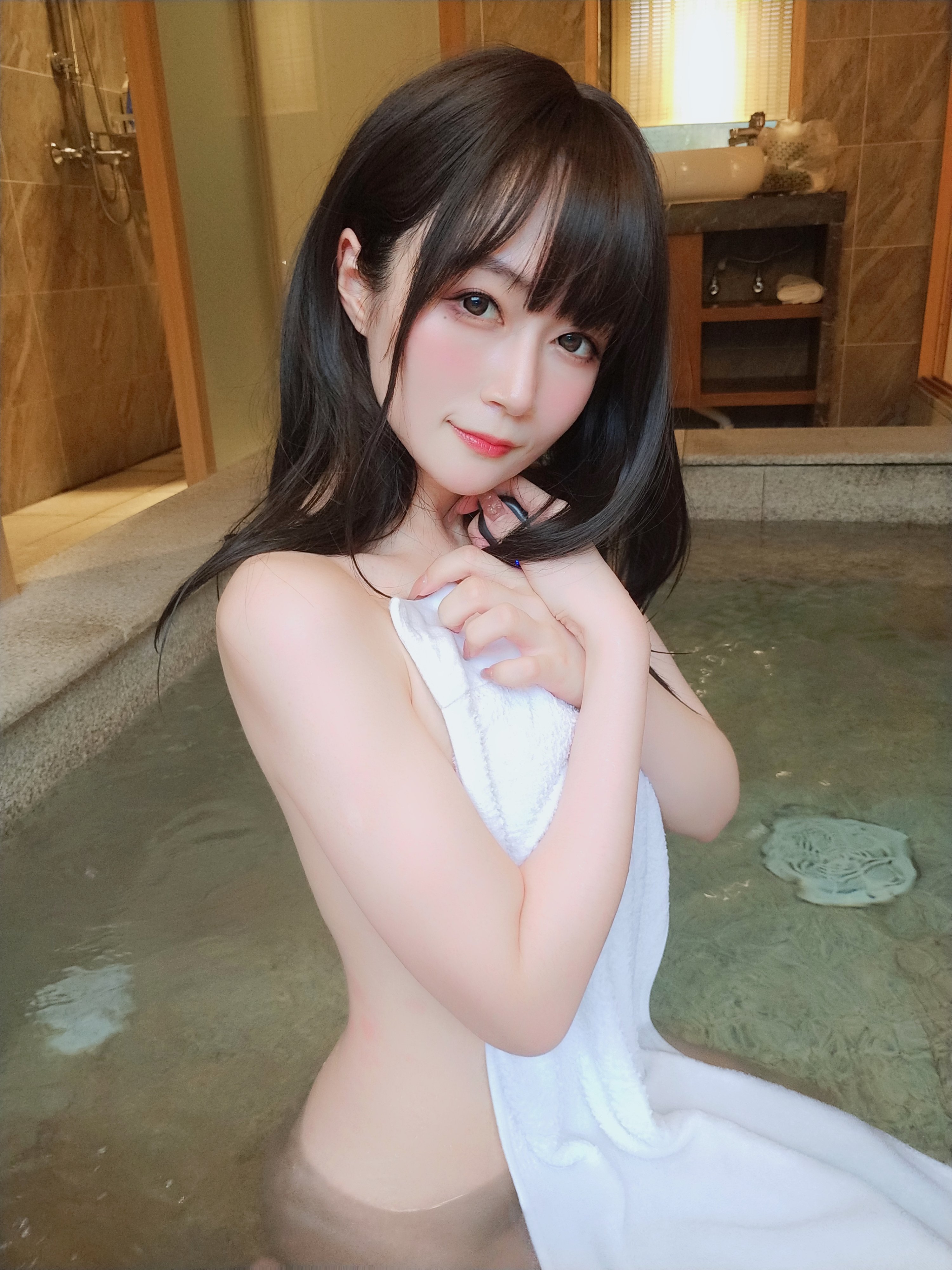 [Bạc 81] No.061 dưới phòng tắm của phụ nữ