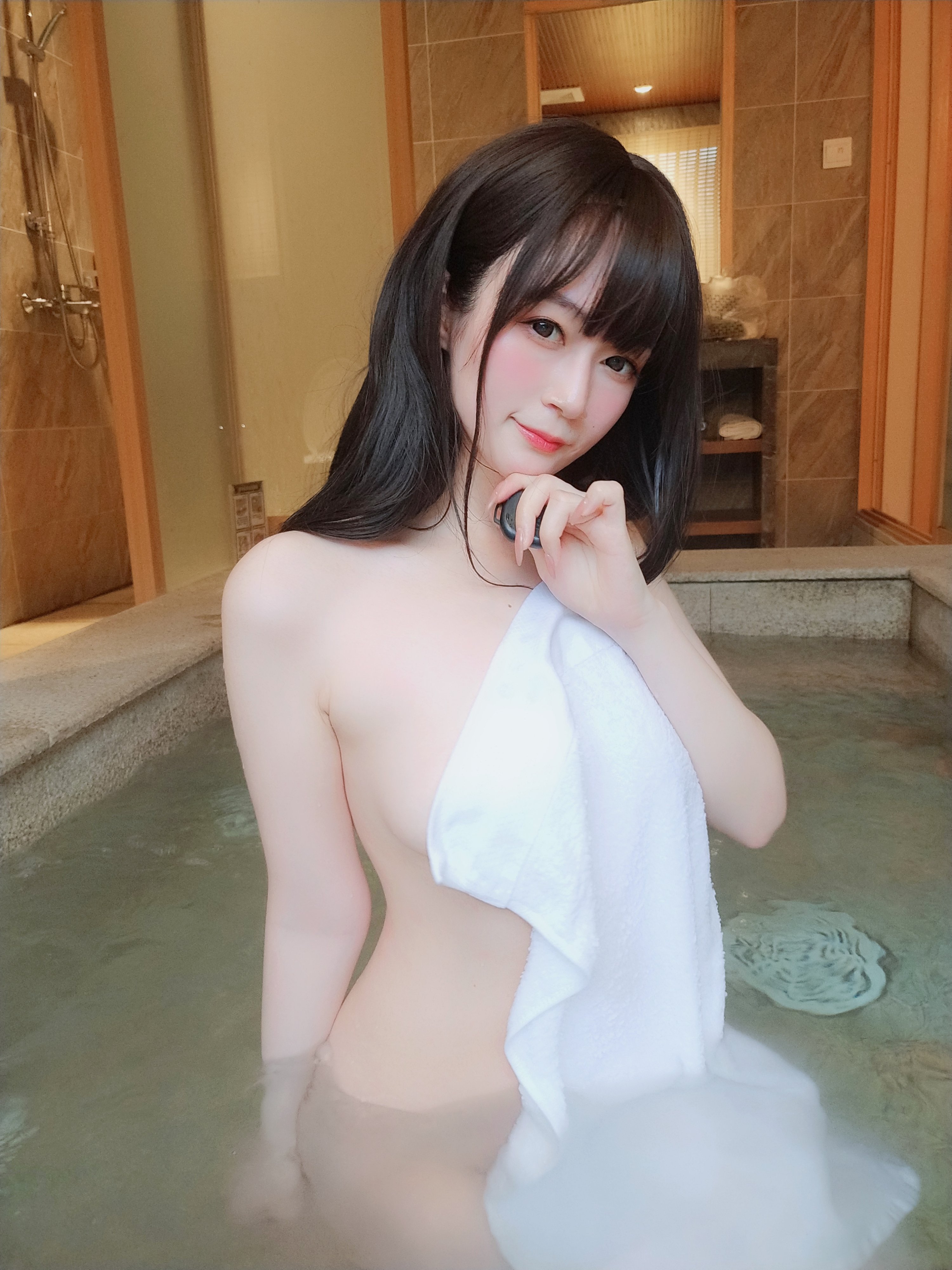 [Bạc 81] No.061 dưới phòng tắm của phụ nữ