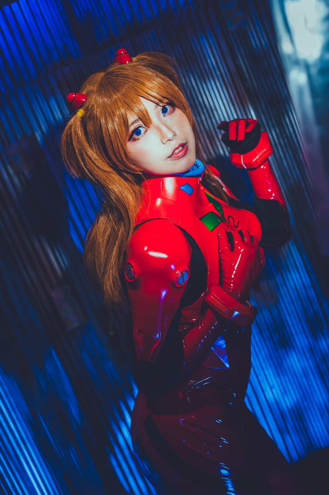 絕對薙薙 lên tàu Cosplayer Asuka Langley