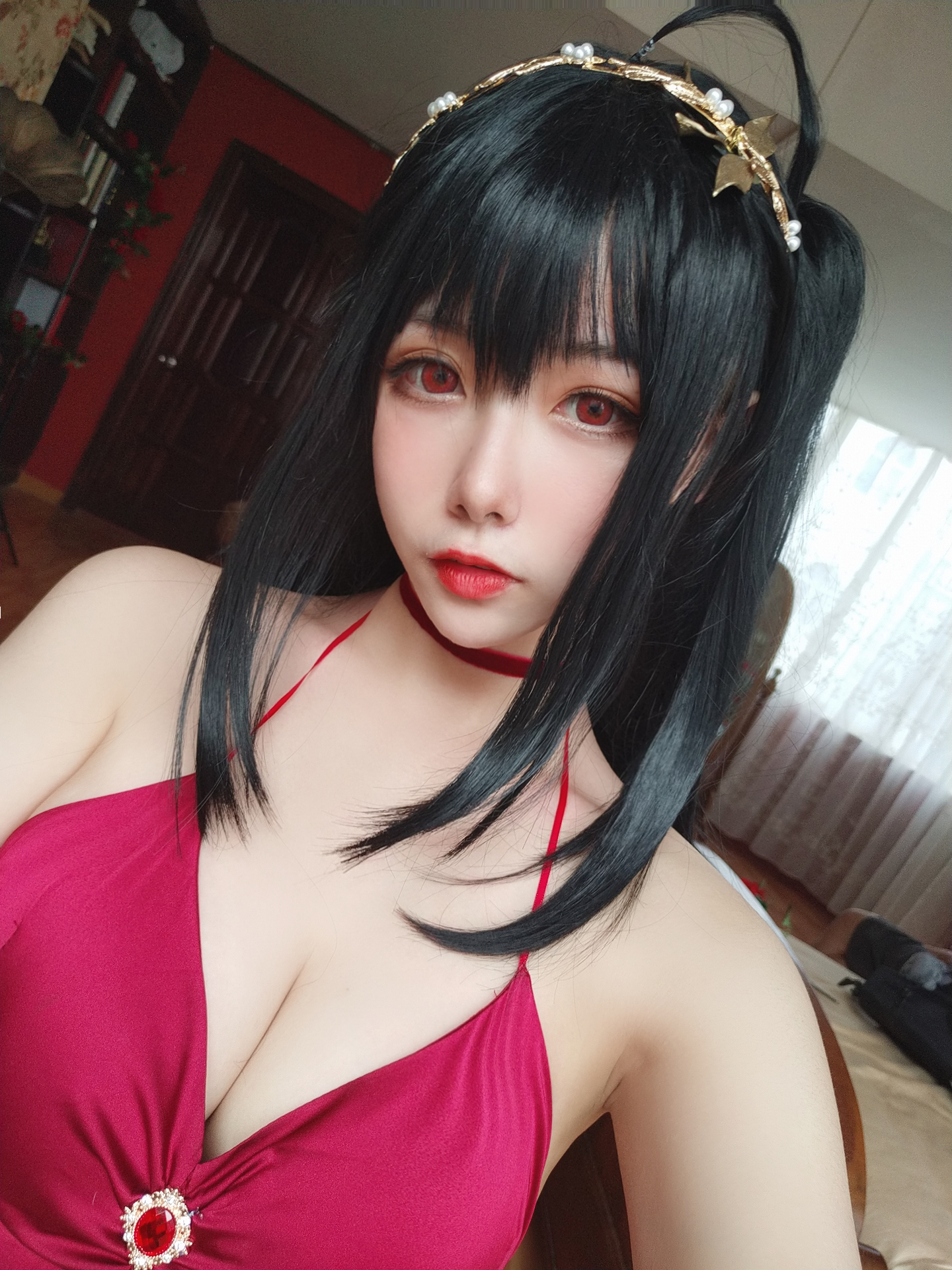 Momoko Kuikui-Dafeng Selfie