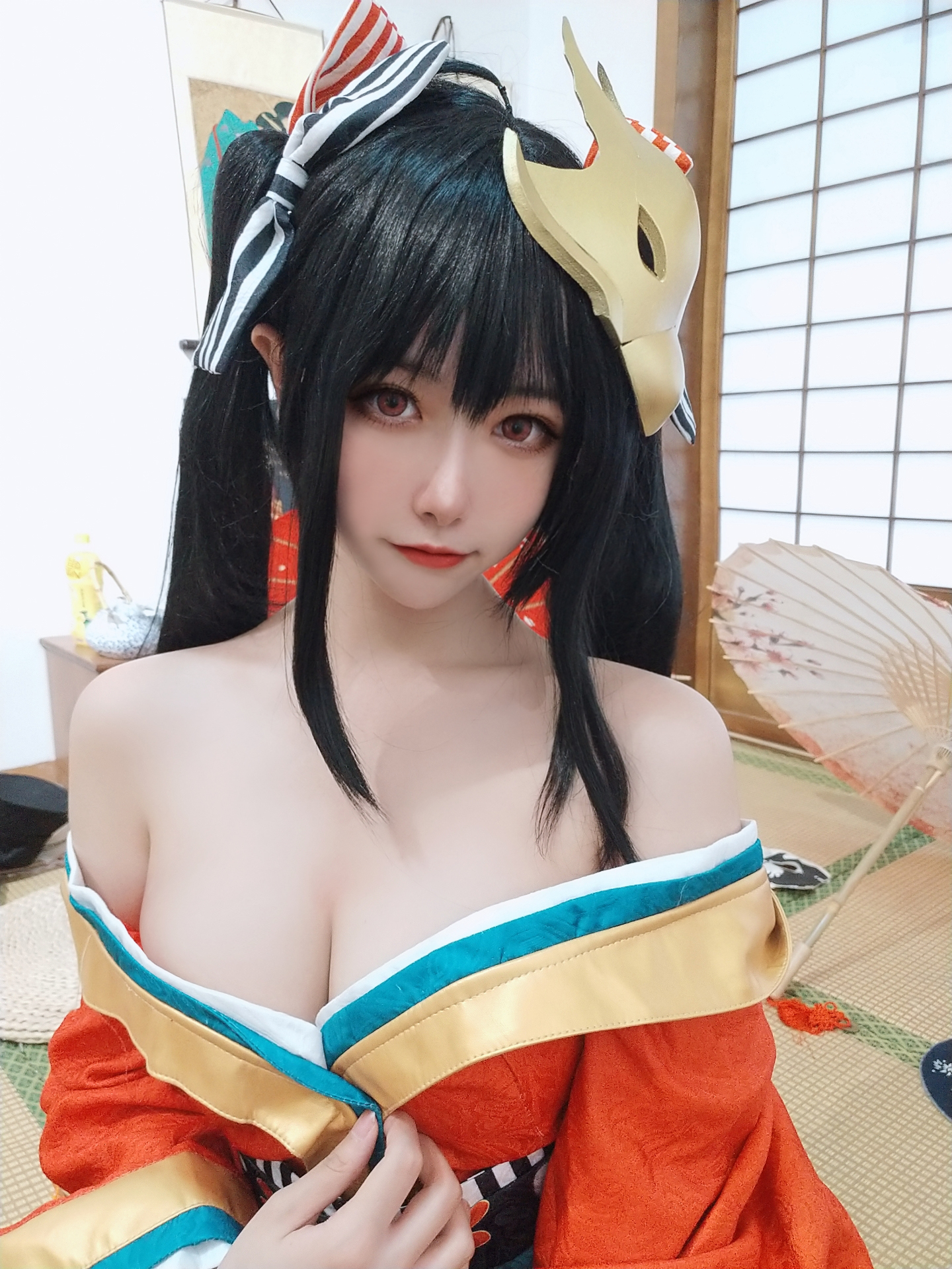Momoko Kuikui-Dafeng Selfie