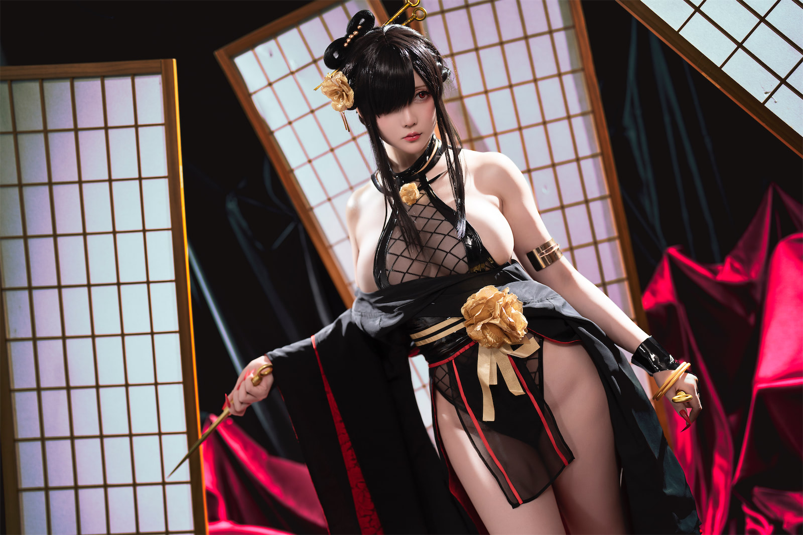 Ngôi sao: The Dragon - Sứ mệnh cực kỳ cực kỳ của Bà Yoel 3