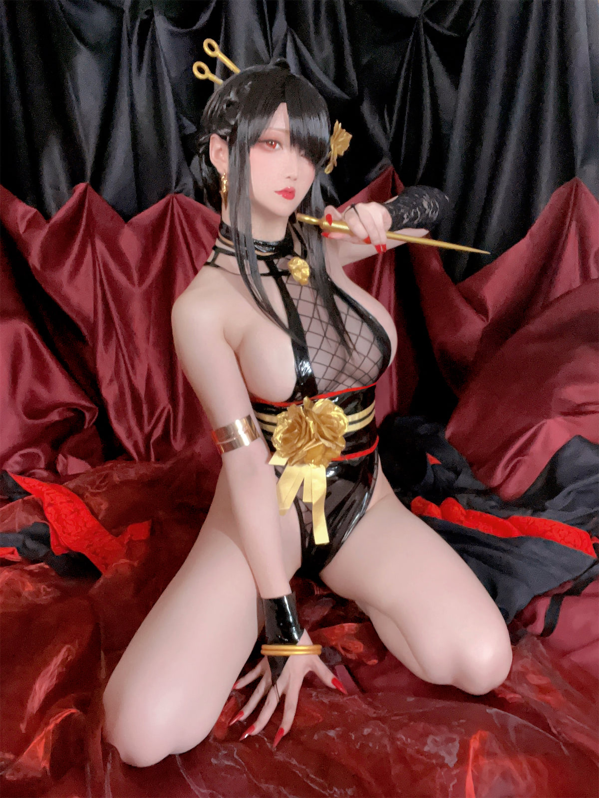Ngôi sao: The Dragon - Sứ mệnh cực kỳ cực kỳ của Bà Yoel 3