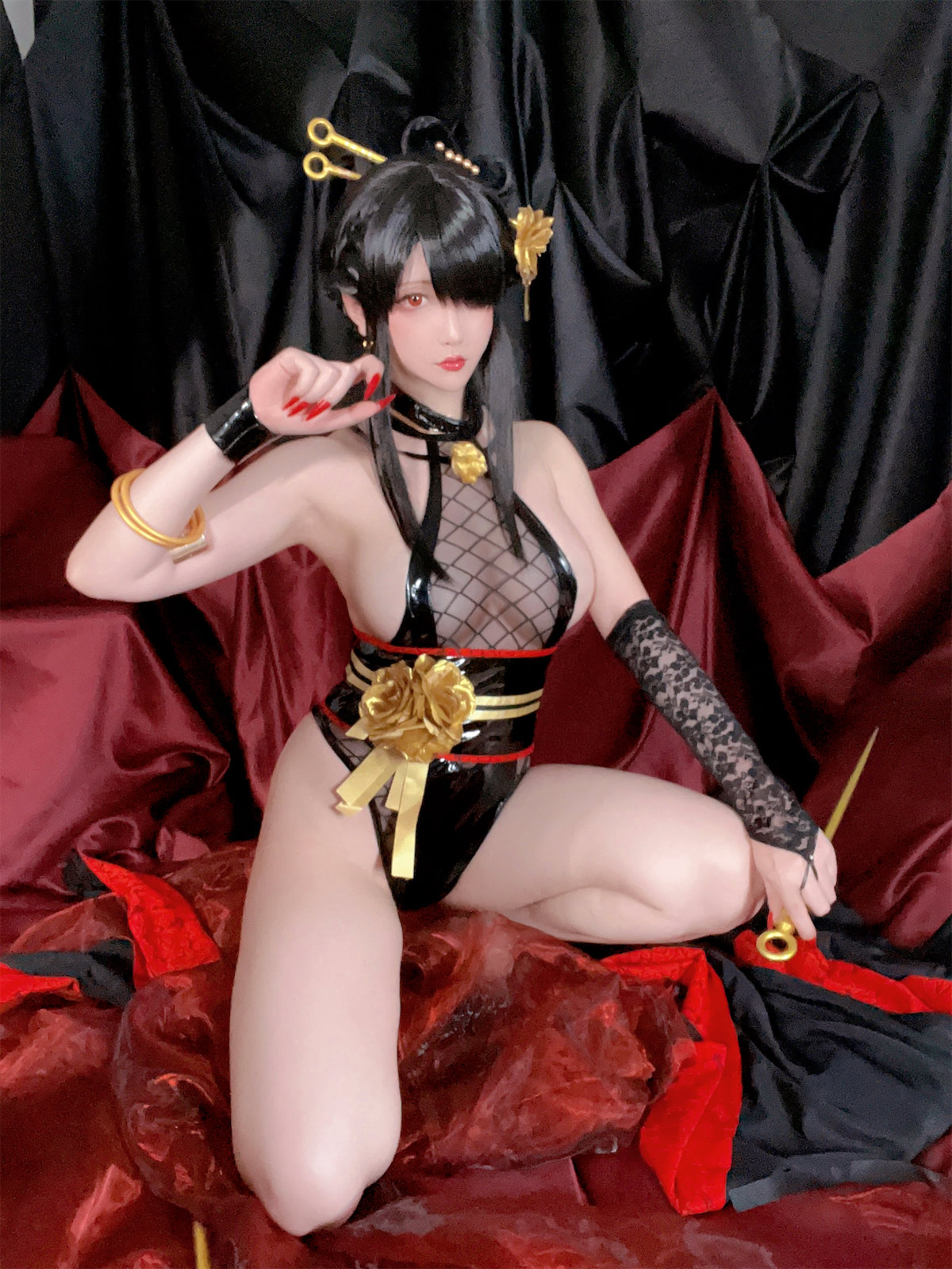 Ngôi sao: The Dragon - Sứ mệnh cực kỳ cực kỳ của Bà Yoel 3