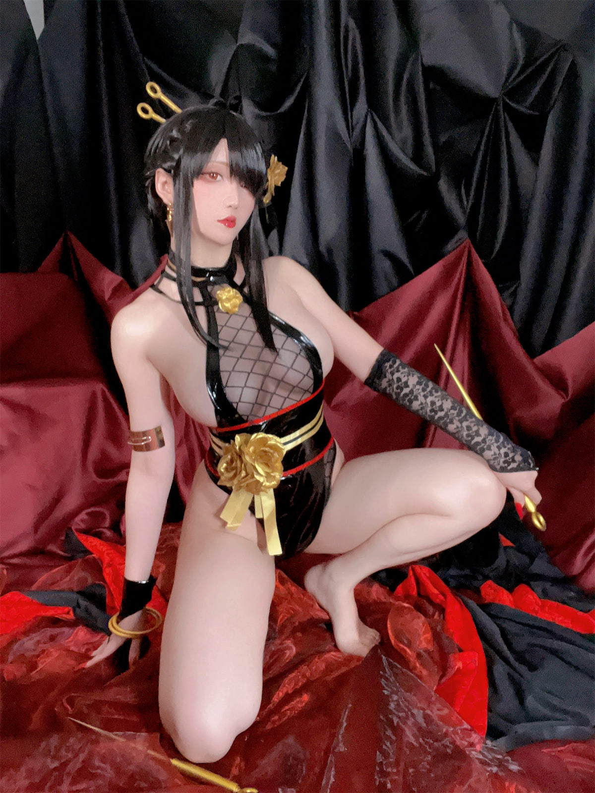Ngôi sao: The Dragon - Sứ mệnh cực kỳ cực kỳ của Bà Yoel 3
