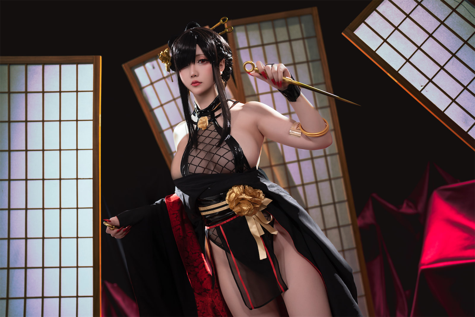 Ngôi sao: The Dragon - Sứ mệnh cực kỳ cực kỳ của Bà Yoel 3