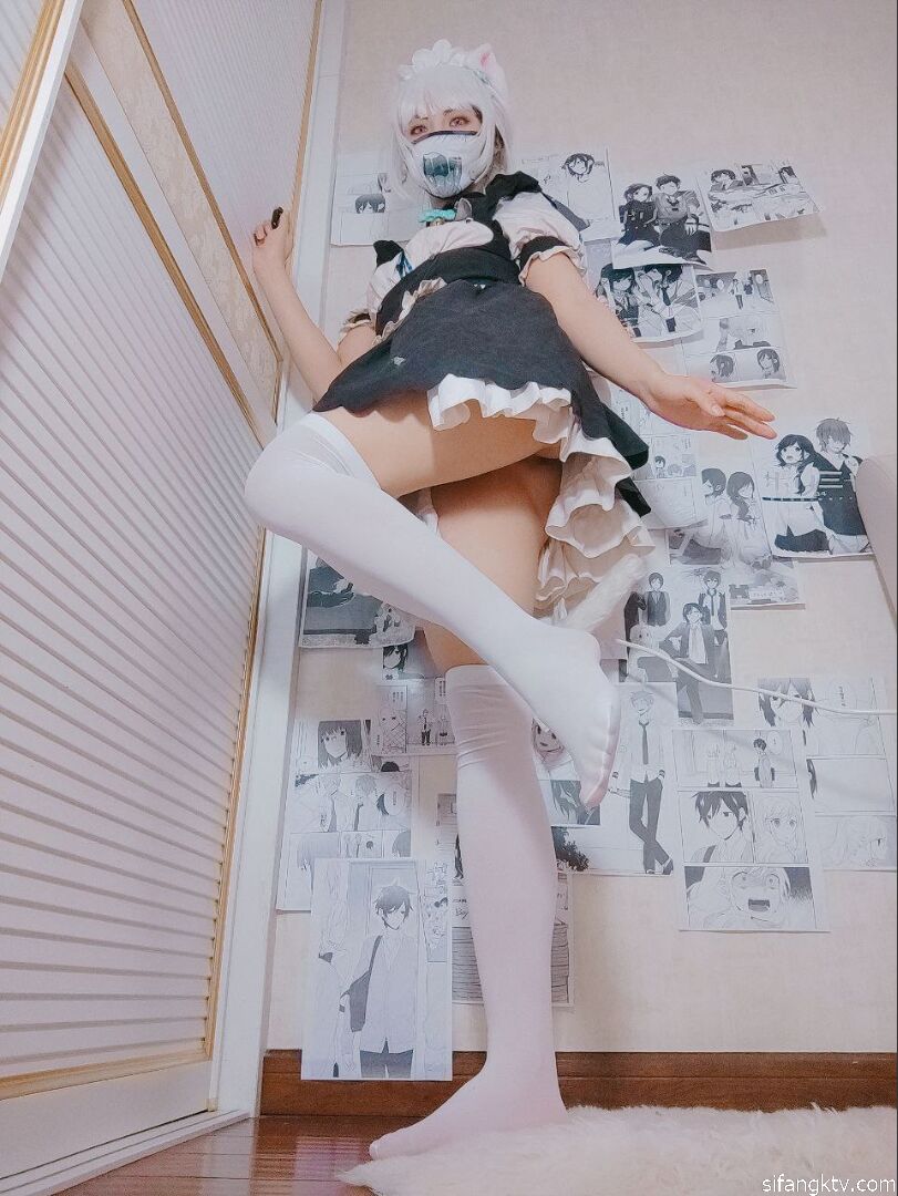 Miao meo meo nước sốt sô cô la và vani vani