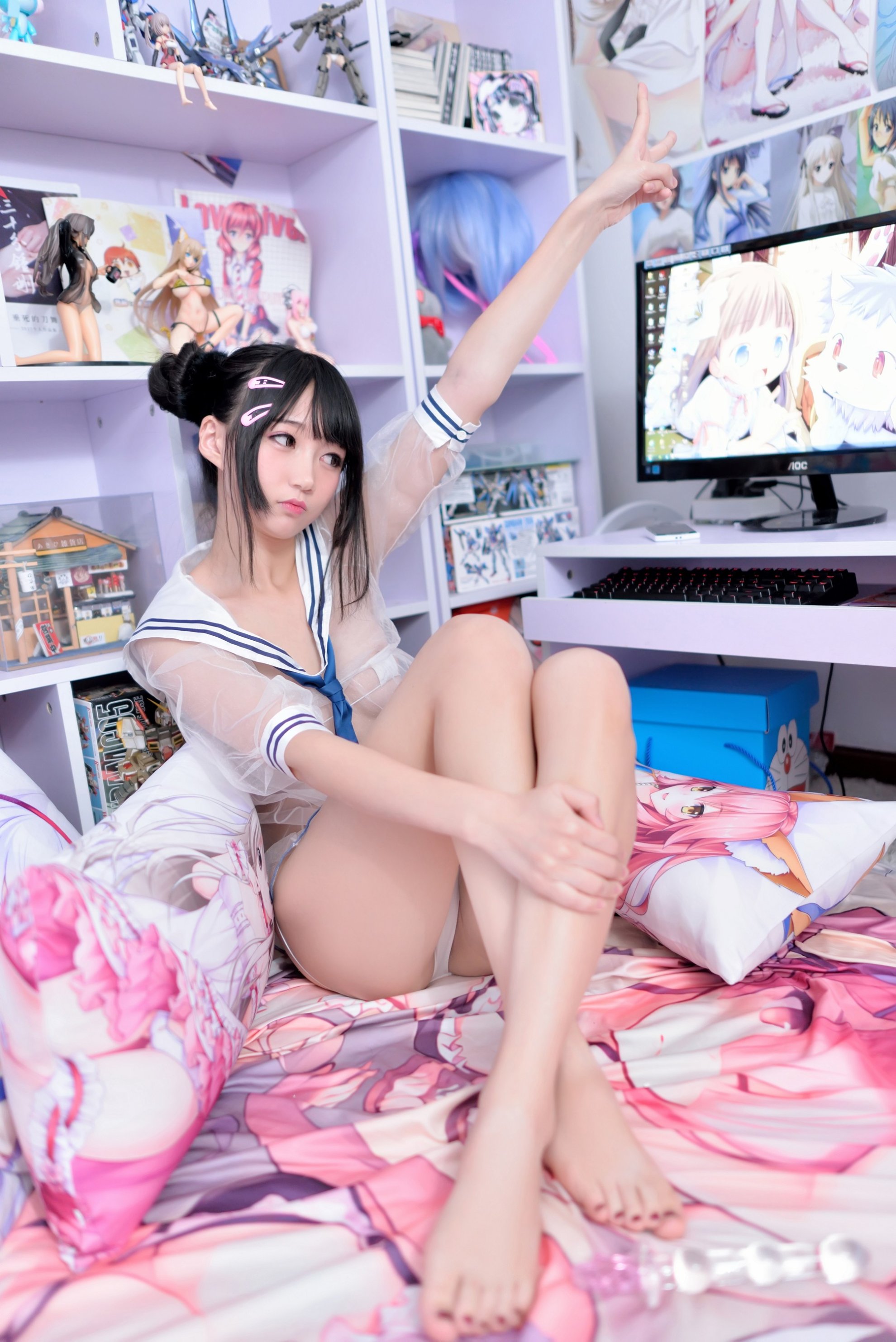 Nagisa Monster Meow - Video Game Girl