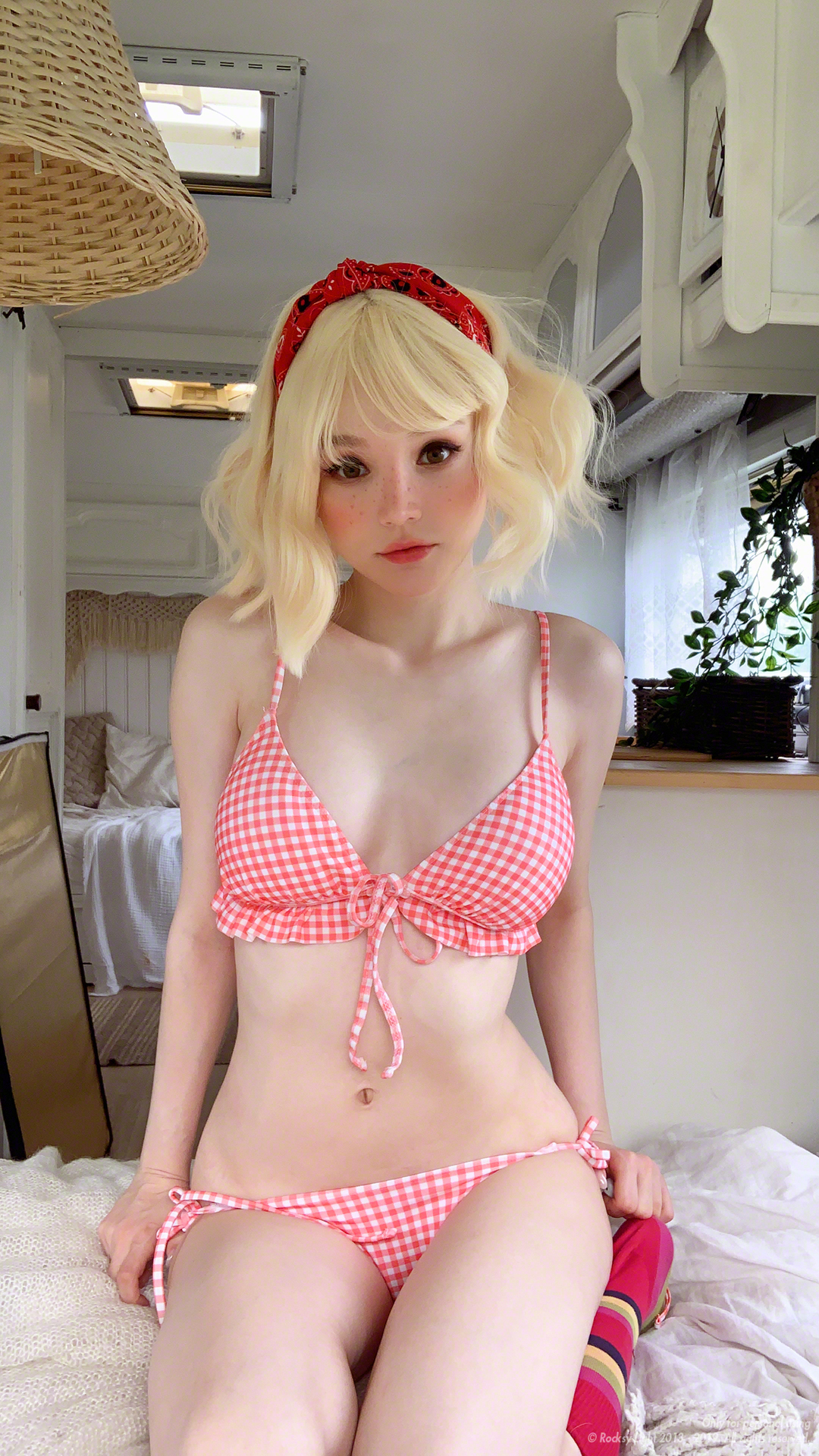 Rocksy Light - Dorathy Summer