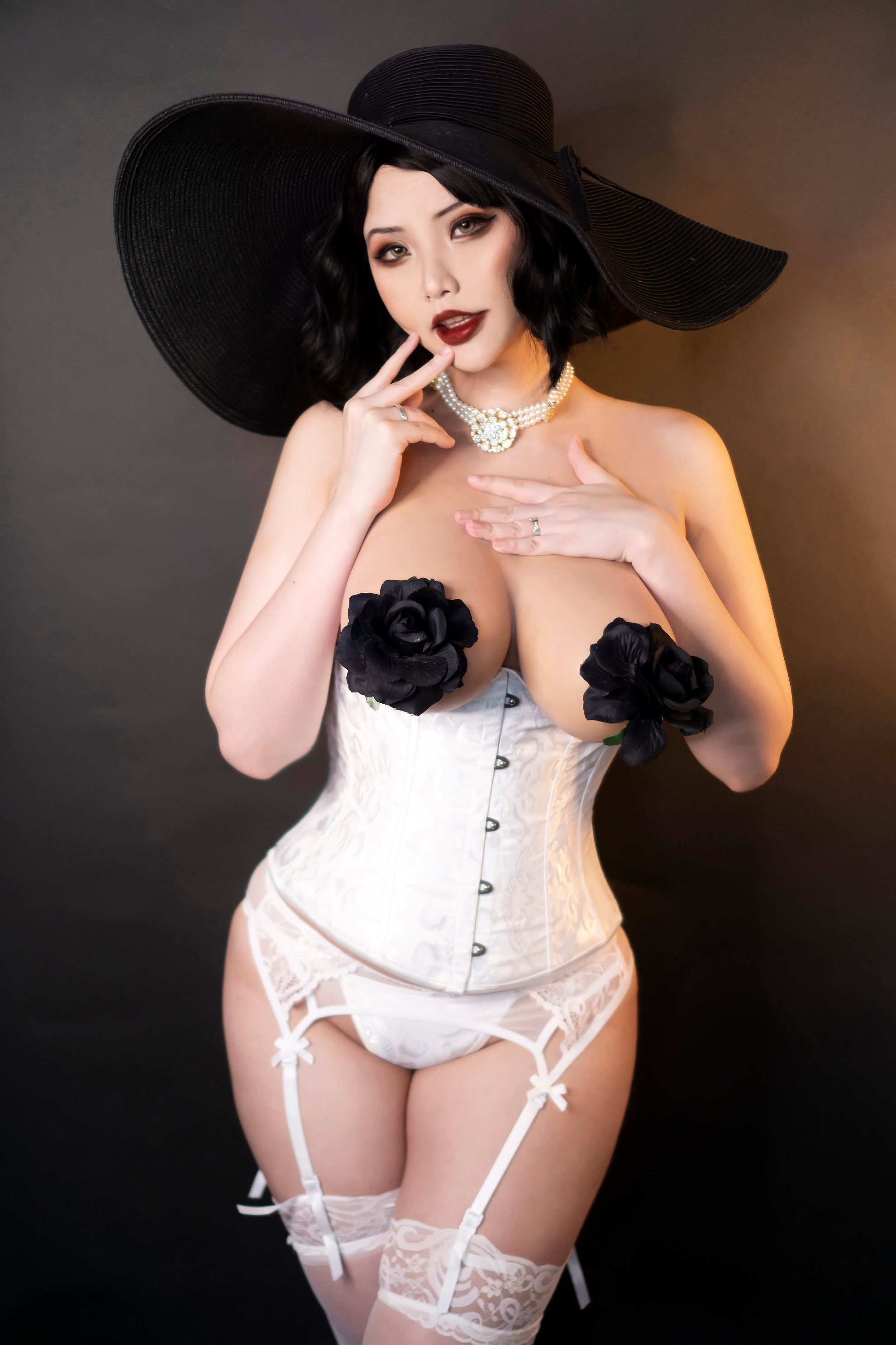 Hana Bunny - Lady Dimitrescu (Resident Evil)