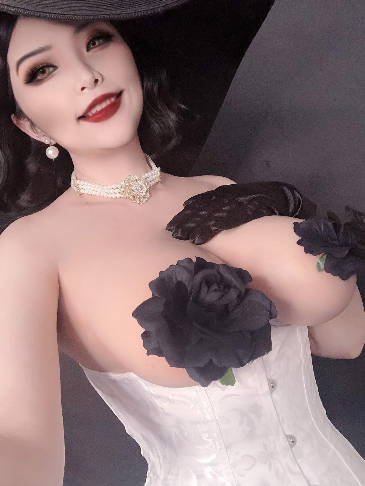 Hana Bunny - Lady Dimitrescu (Resident Evil)