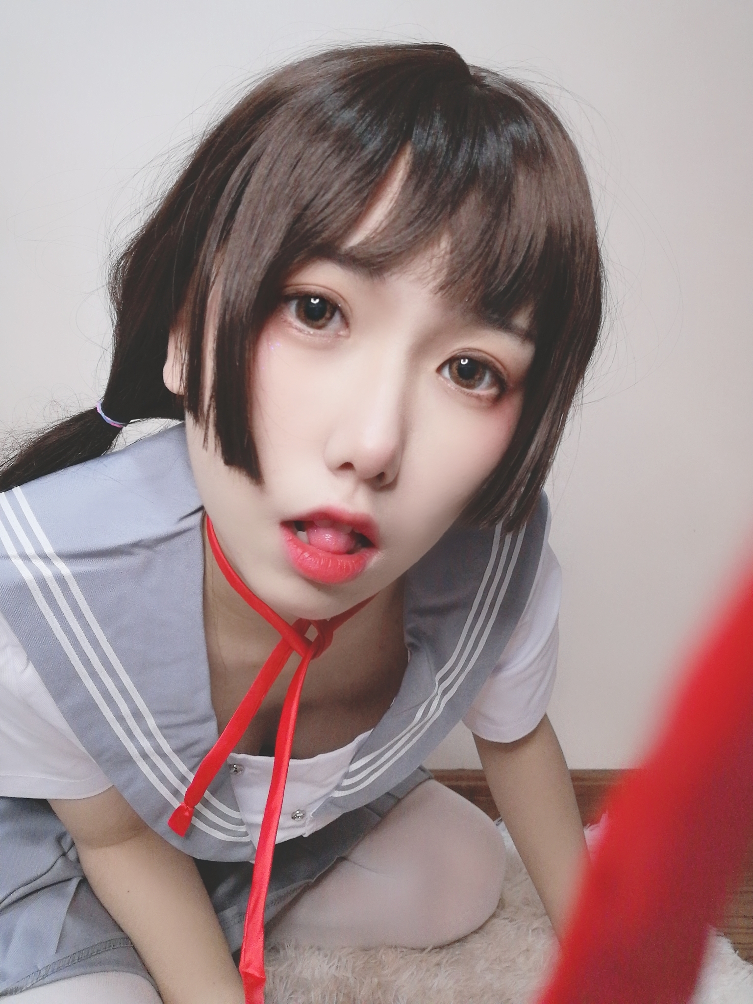 Taro Round Suizi SJ - lụa trắng JK