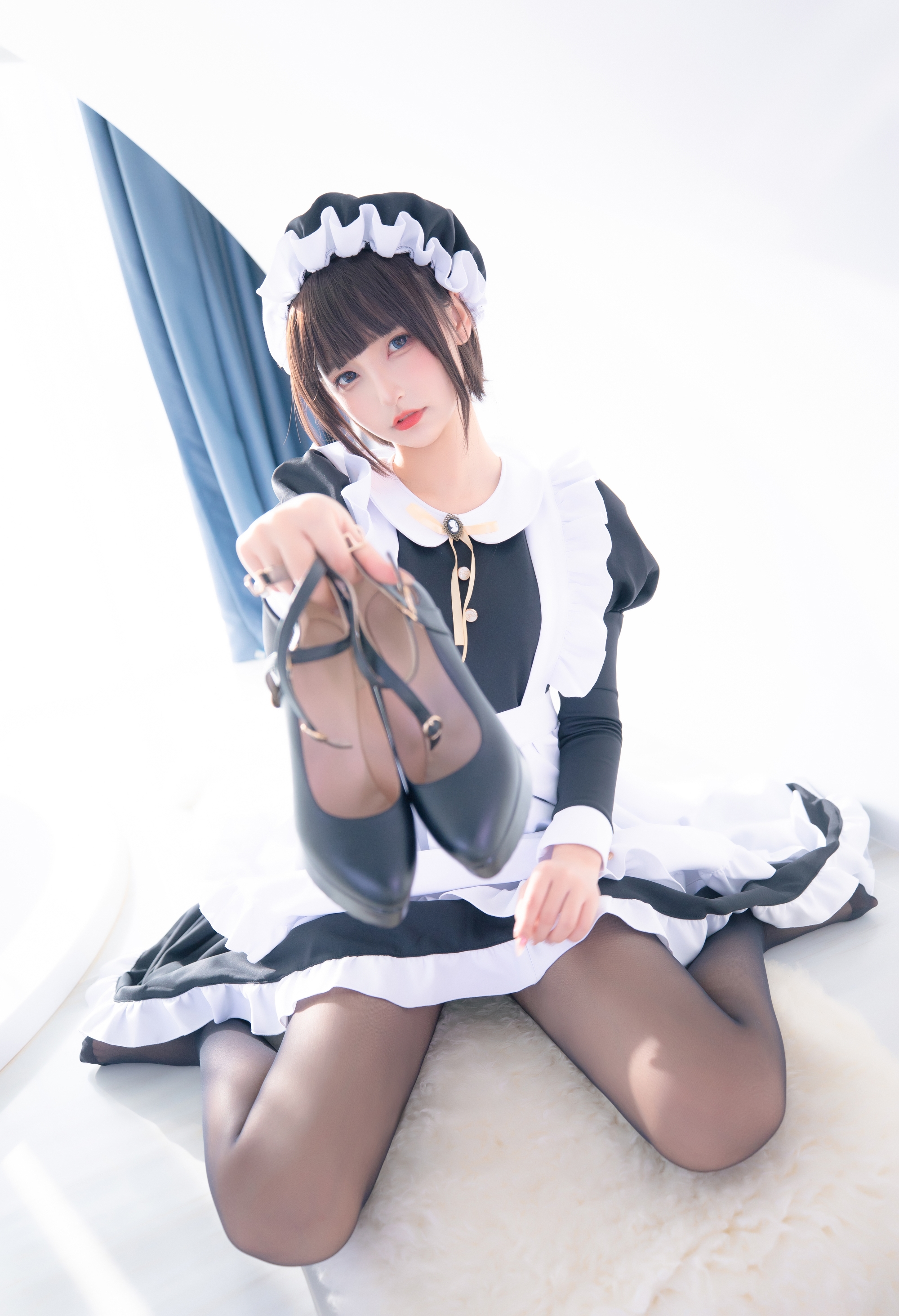 Kagurazaka Mafuyu - Chủ đề nữ diễn viên "Tình yêu Labyrinth 2" + 2V