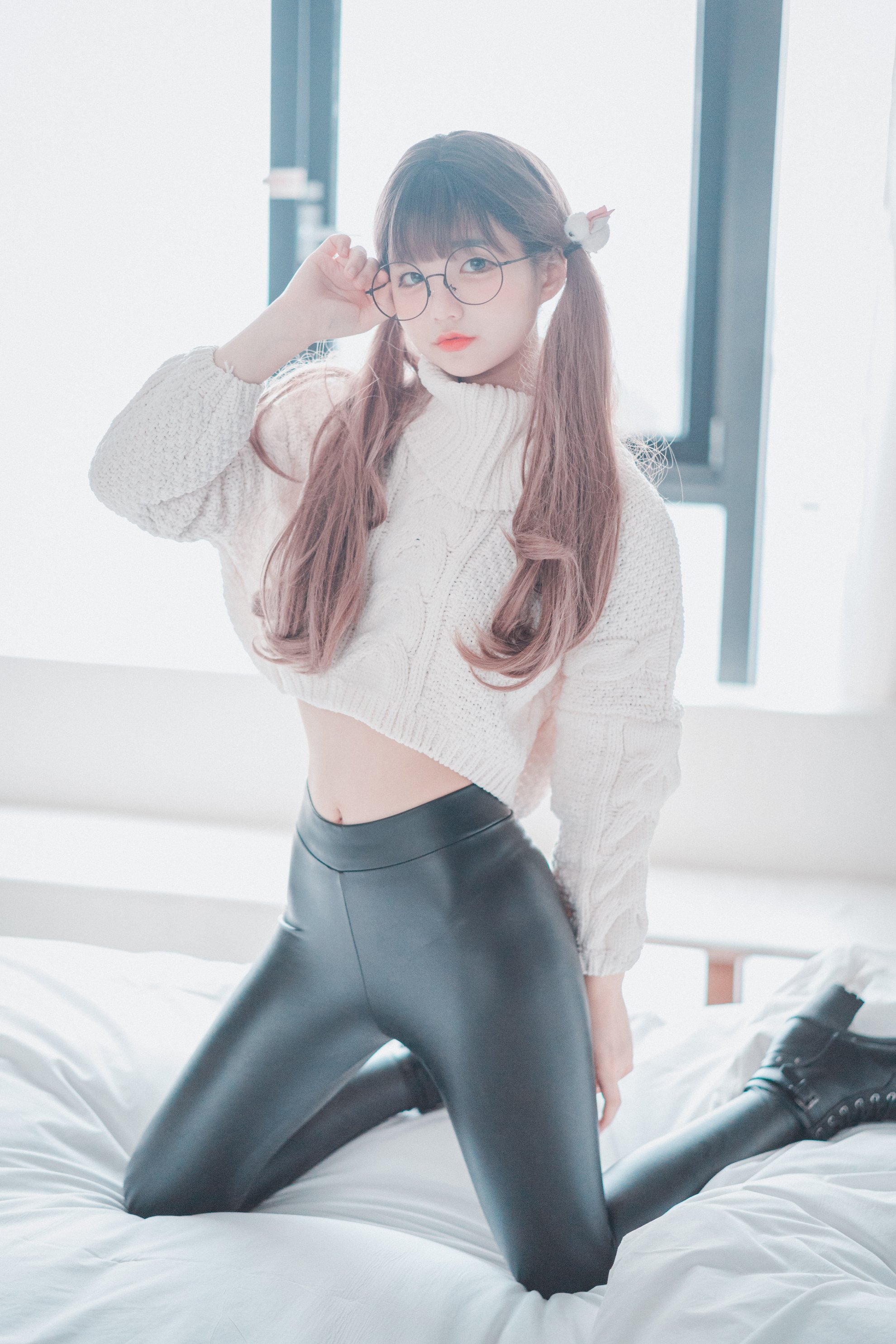 [Djawa] Jenny - Màu trắng lỏng lẻo và chặt chẽ